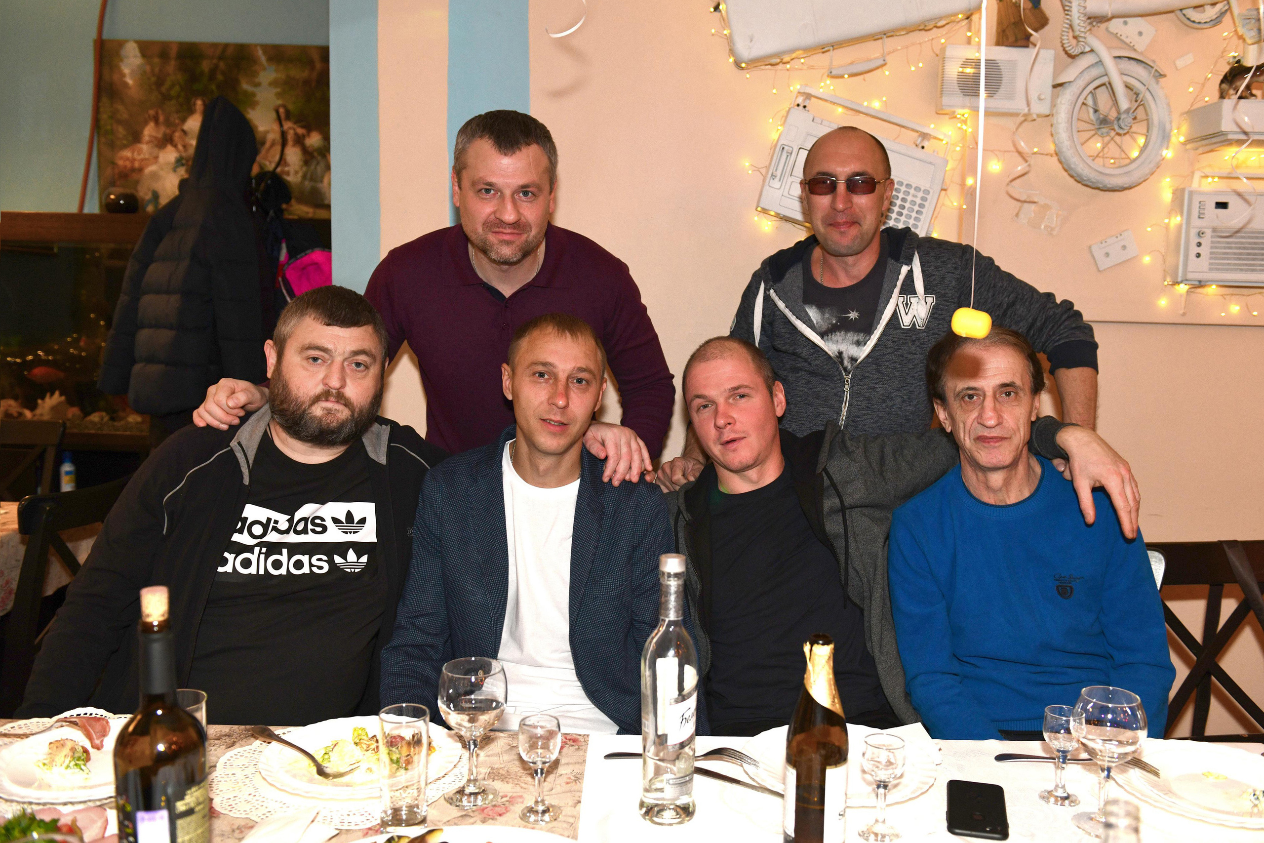 День Рождения Максима в кафе. Свадебный и портретный фотограф в Москве Галина Борисова