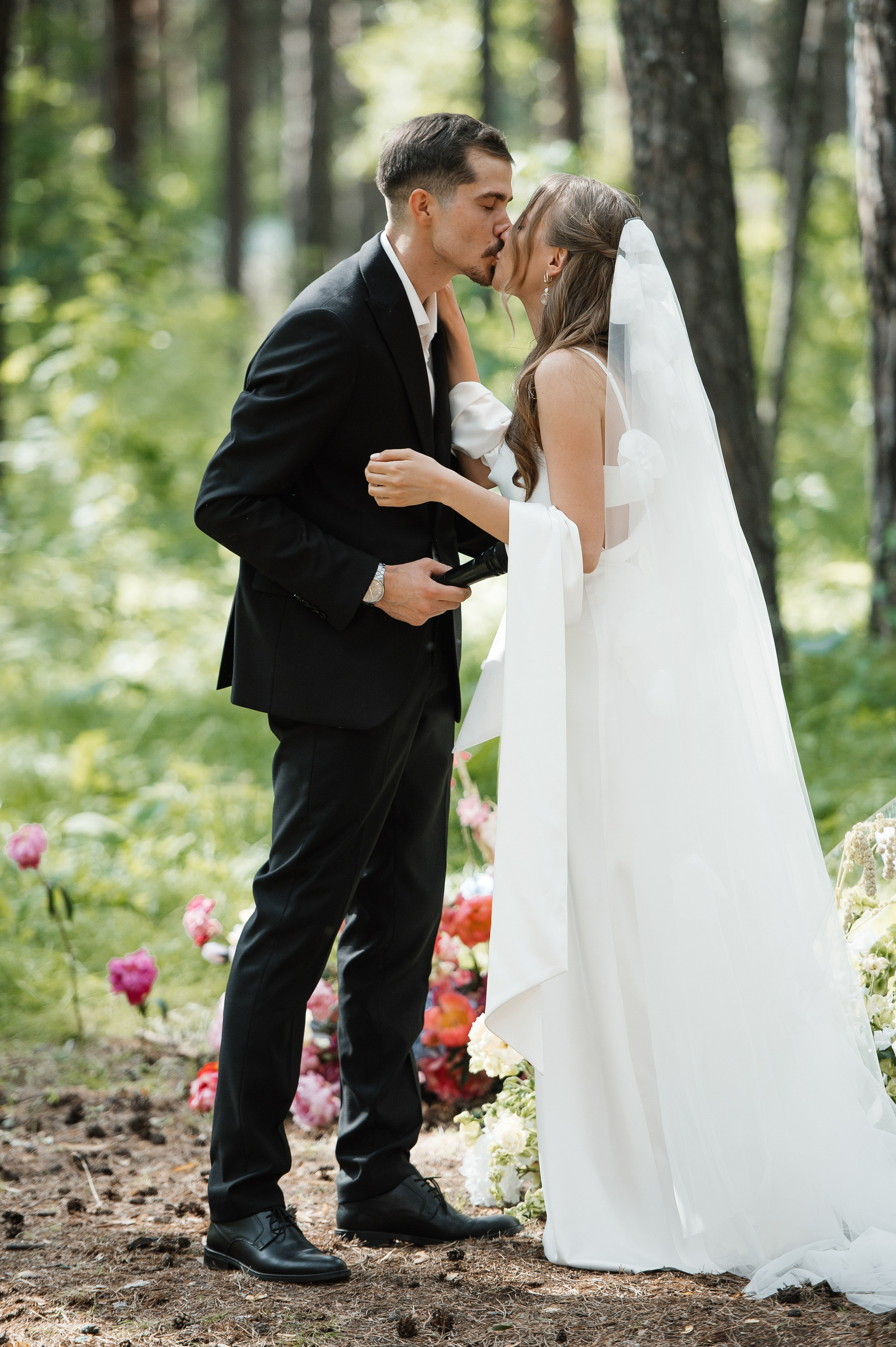 Вот такая заварушка. Свадебный фотограф Саша Базенко