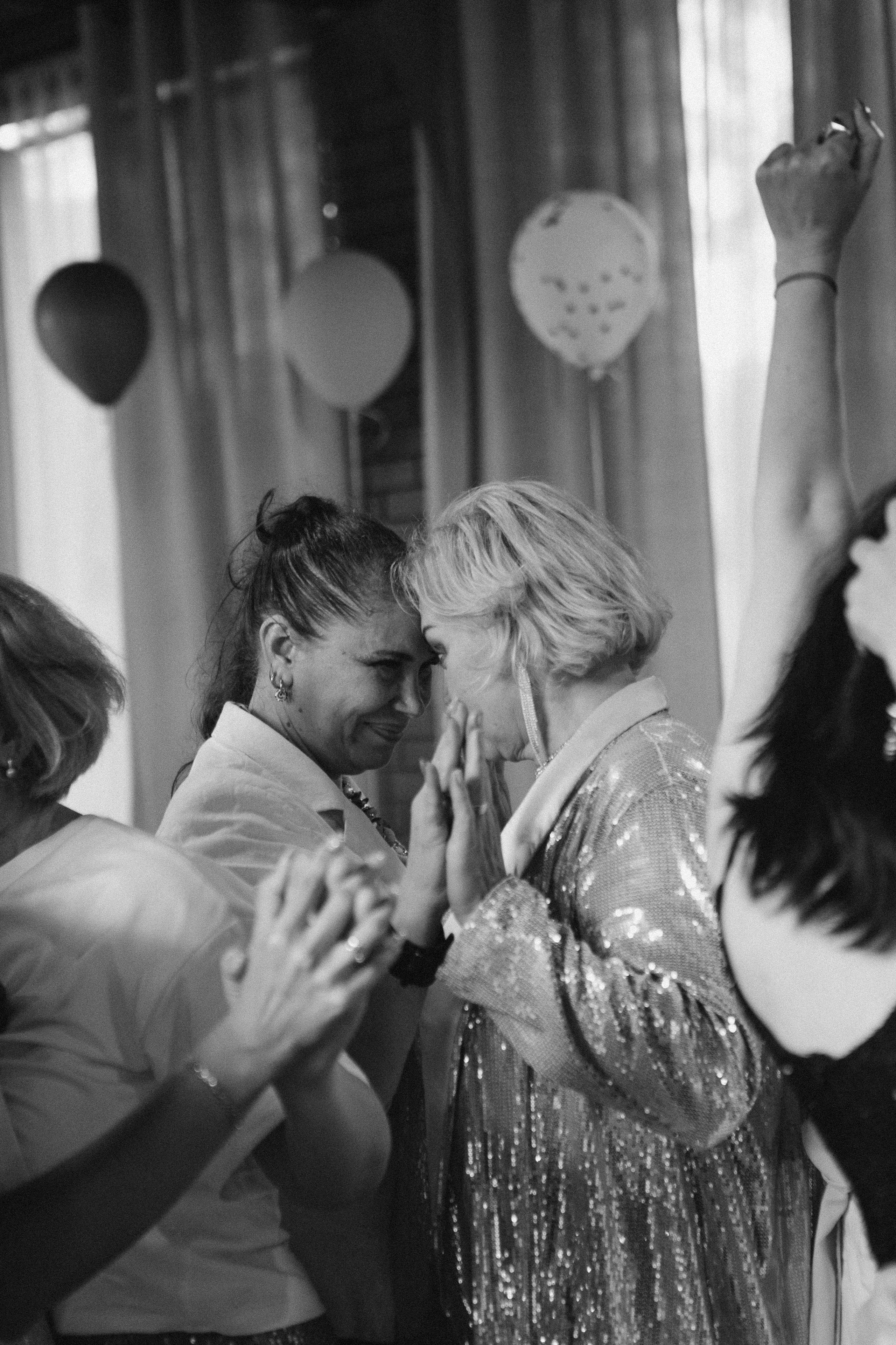 Репортаж с вечеринки в яхт клубе. Главная