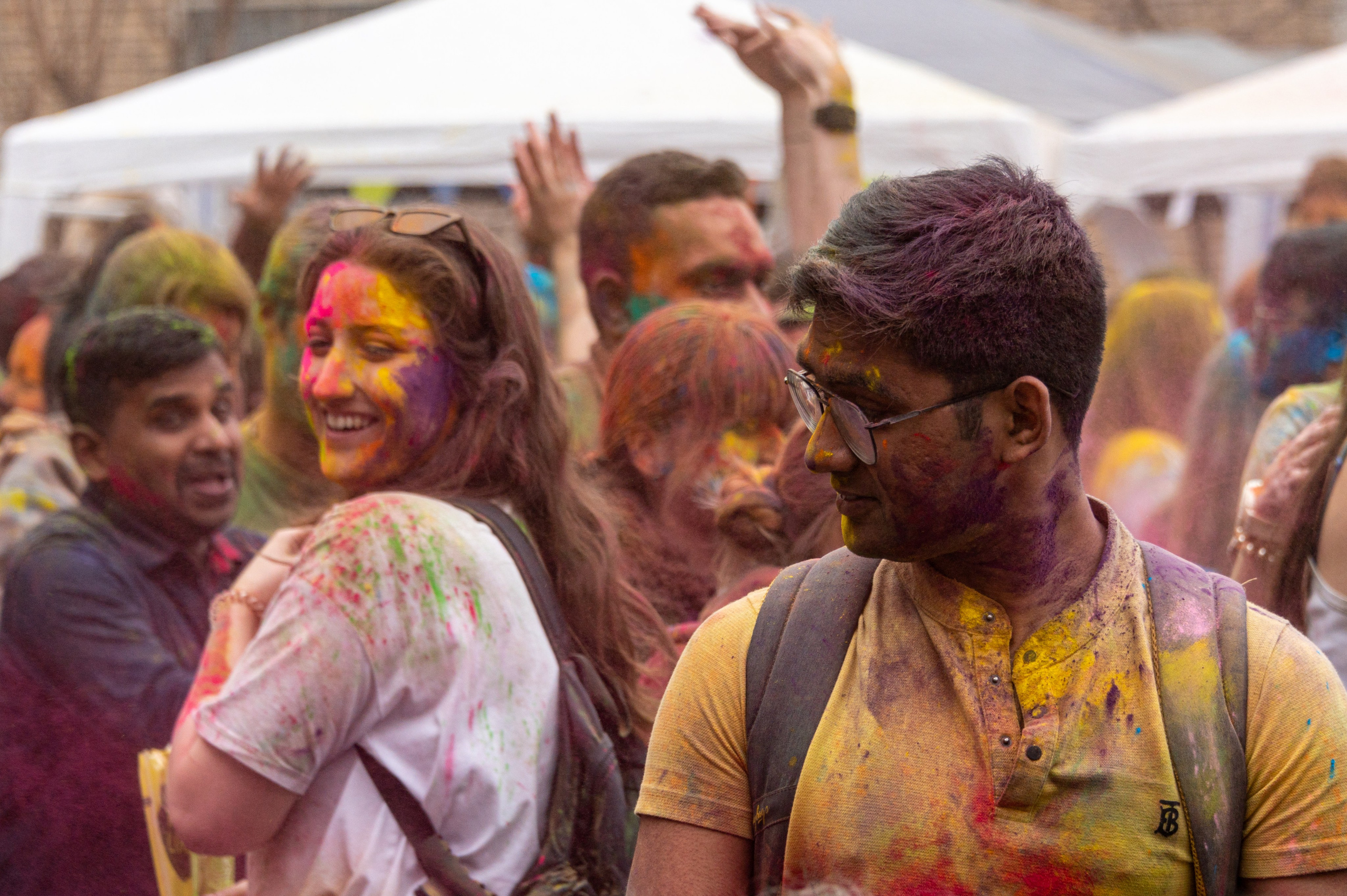 Праздник Холи в Москве. Фотограф Роман Адлер