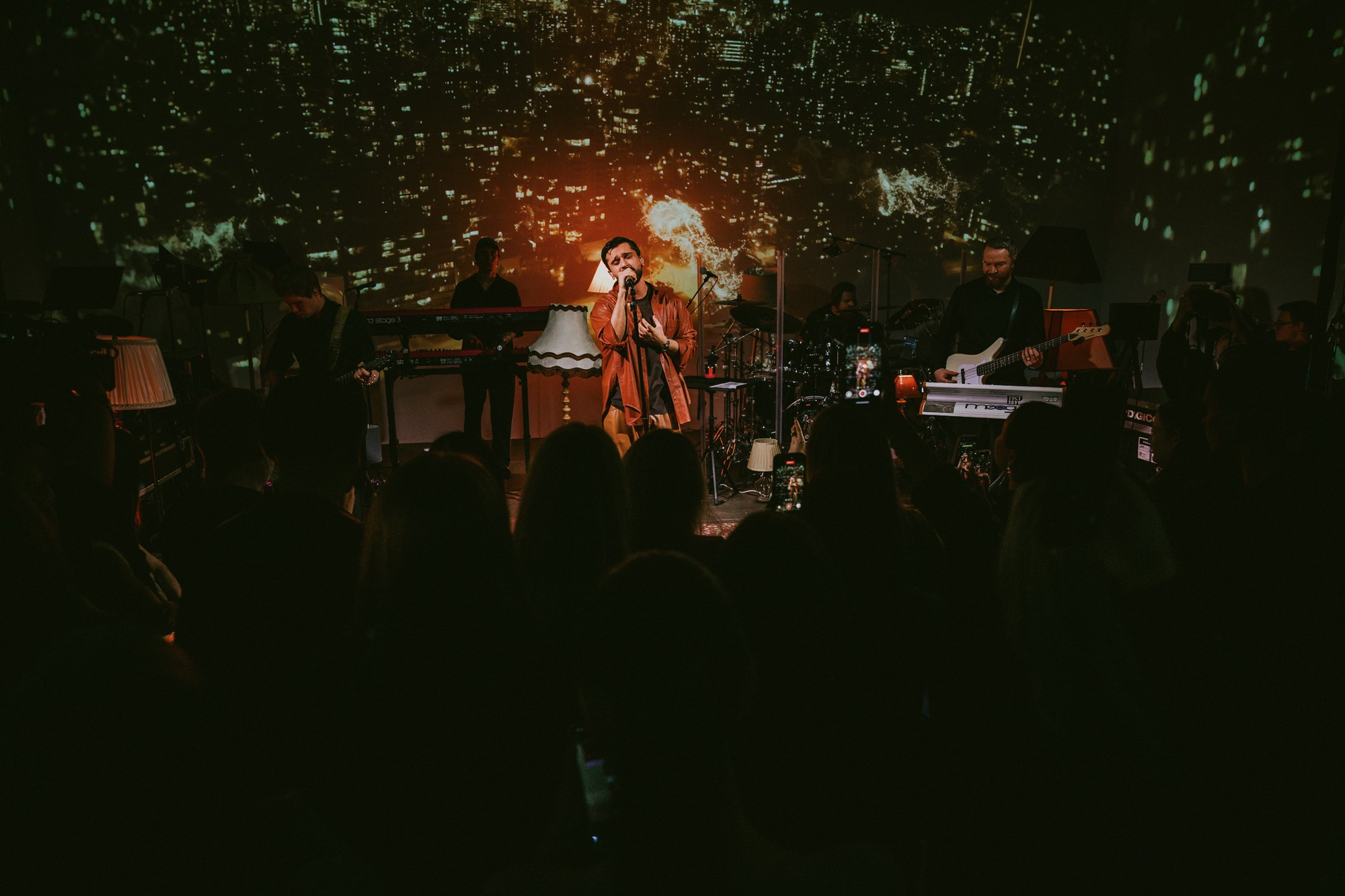 Jony. Презентация альбома «Рядом». Свадебный и репортажный фотограф Павел Царьков