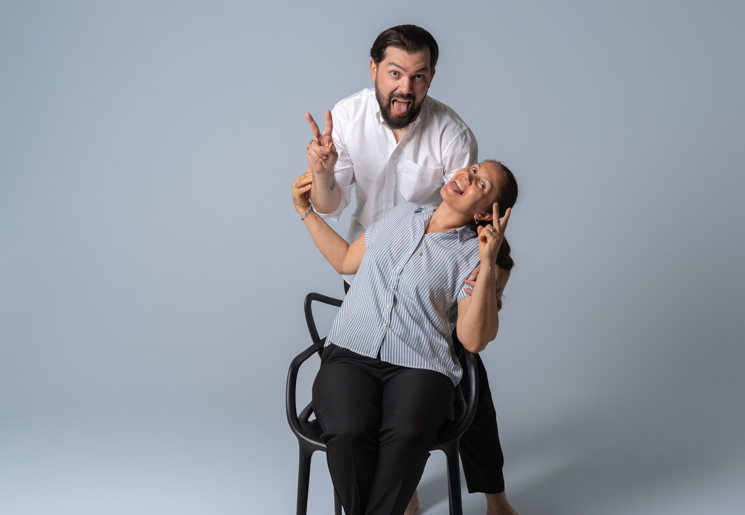 Семейная фотосессия для мамы и сыновей. Портретный фотограф в Москве Фарид Леонов