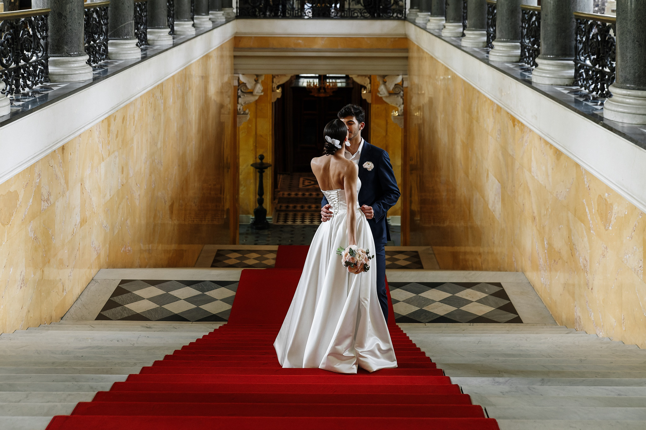 Свадьба в Эрмитаже. Свадебный и портретный фотограф в Санкт-Петербурге Анна Демьянова