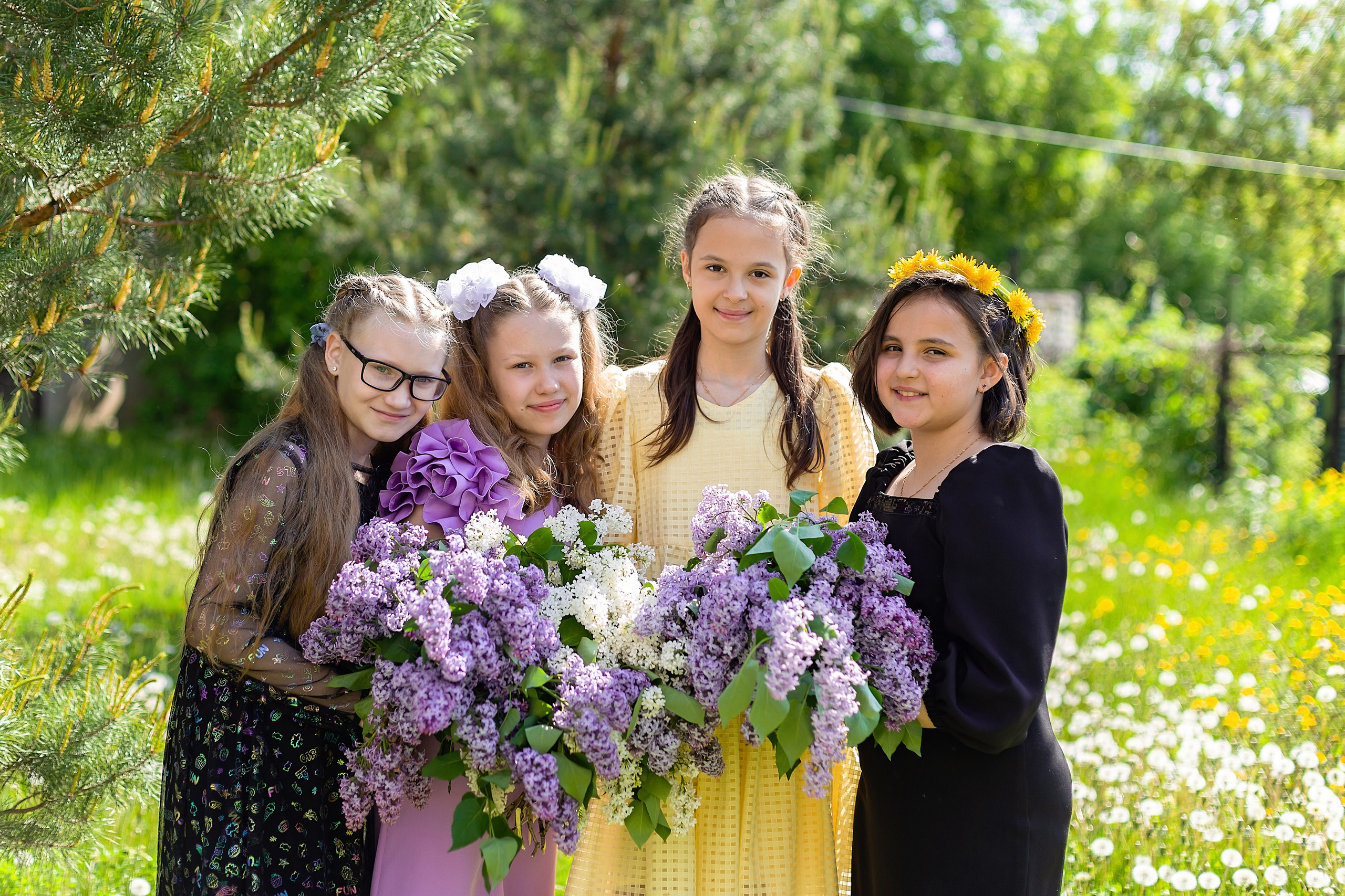 4 класс. Съёмка на улице. Выпускные альбомы «Эврика» в Нижнем Новгороде