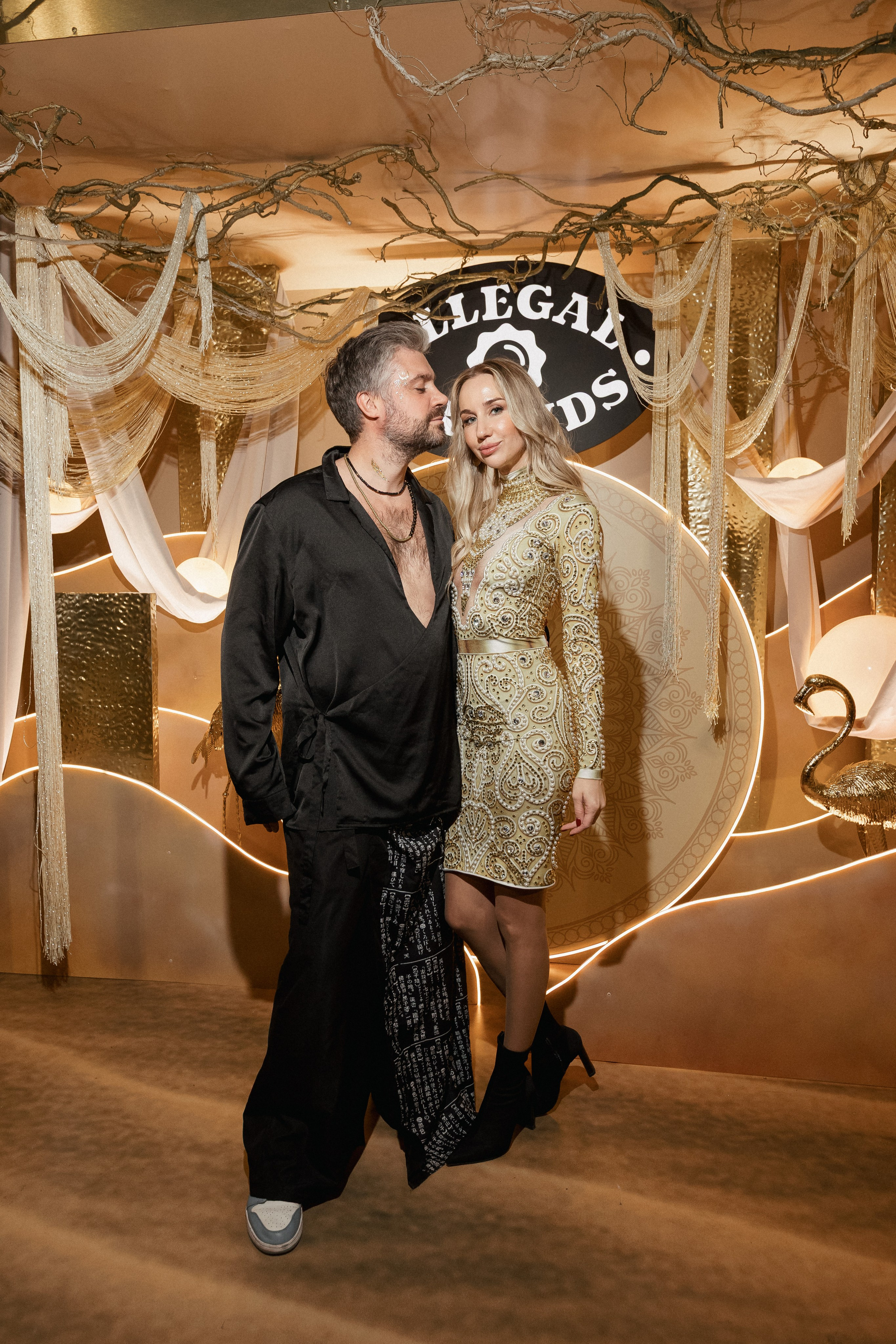 ILLEGAL FRIENDS — MIRAGE [PART I]. СВОИ. ФОТООТЧЕТЫ-СОБЫТИЯ-МЕСТА