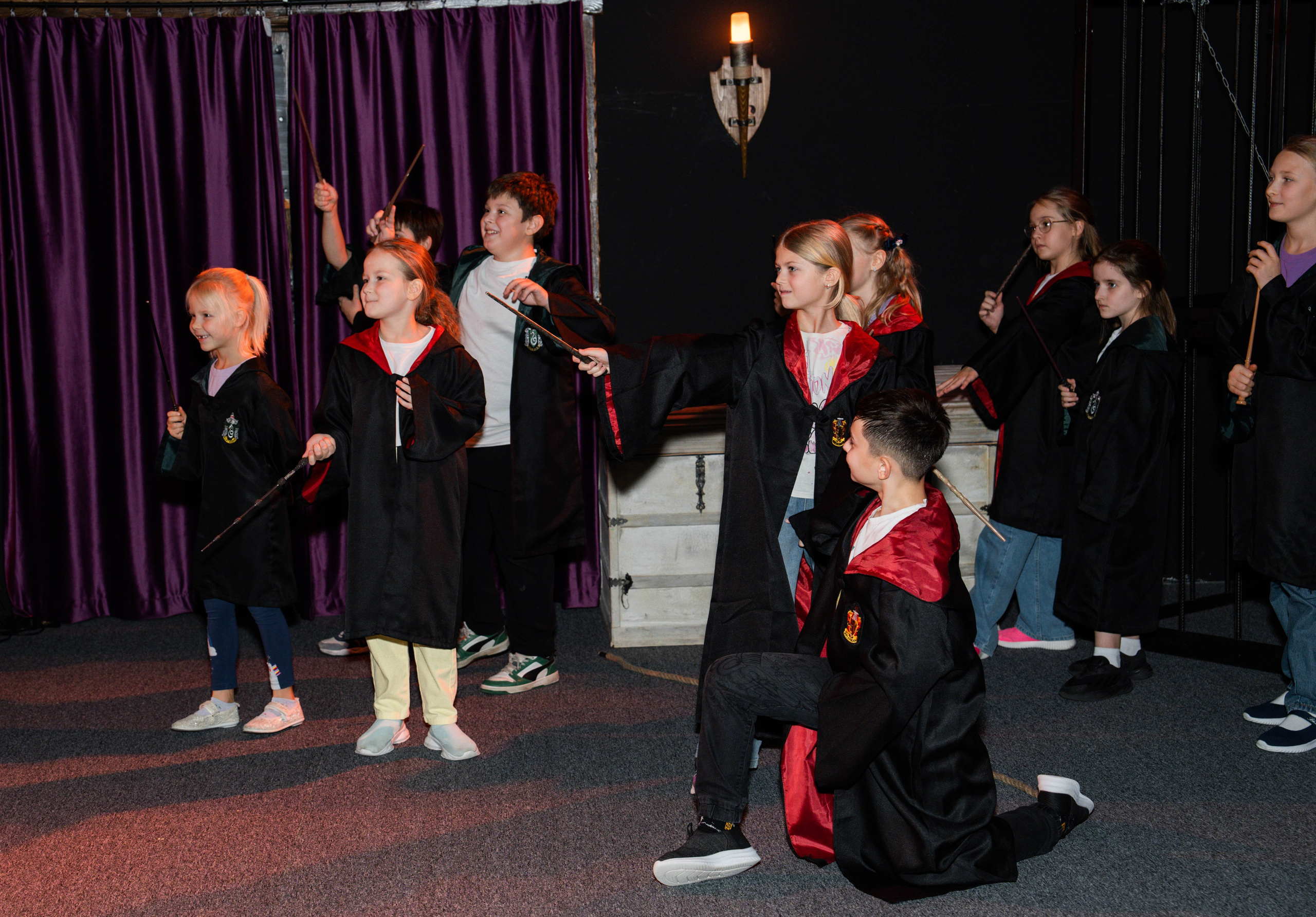 В гостях у Гарри Поттера. Крамер Юлиана детский и семейный фотограф