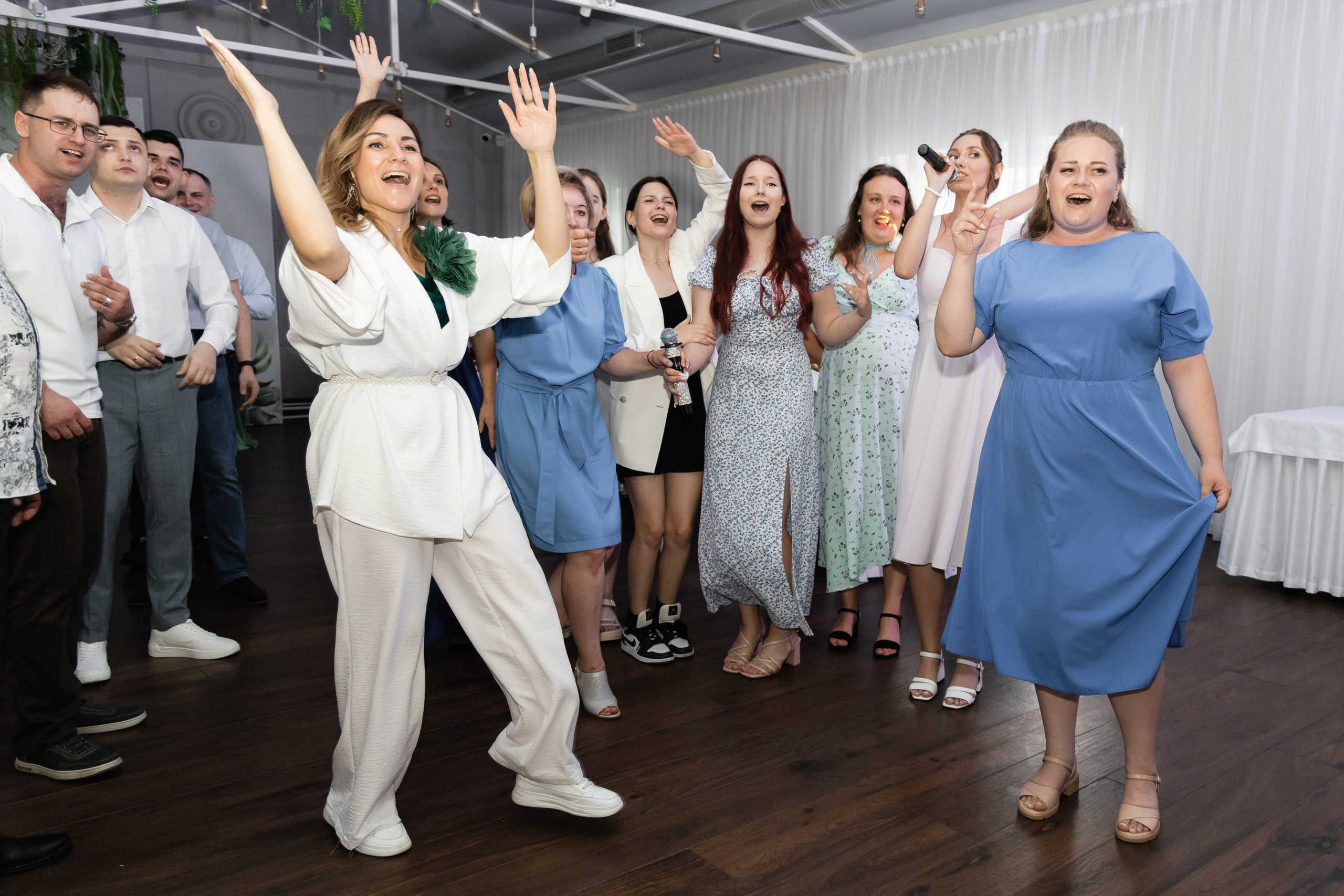 Алёна и Денис (полный день). Фотограф в Барнауле Юлия Садвокасова