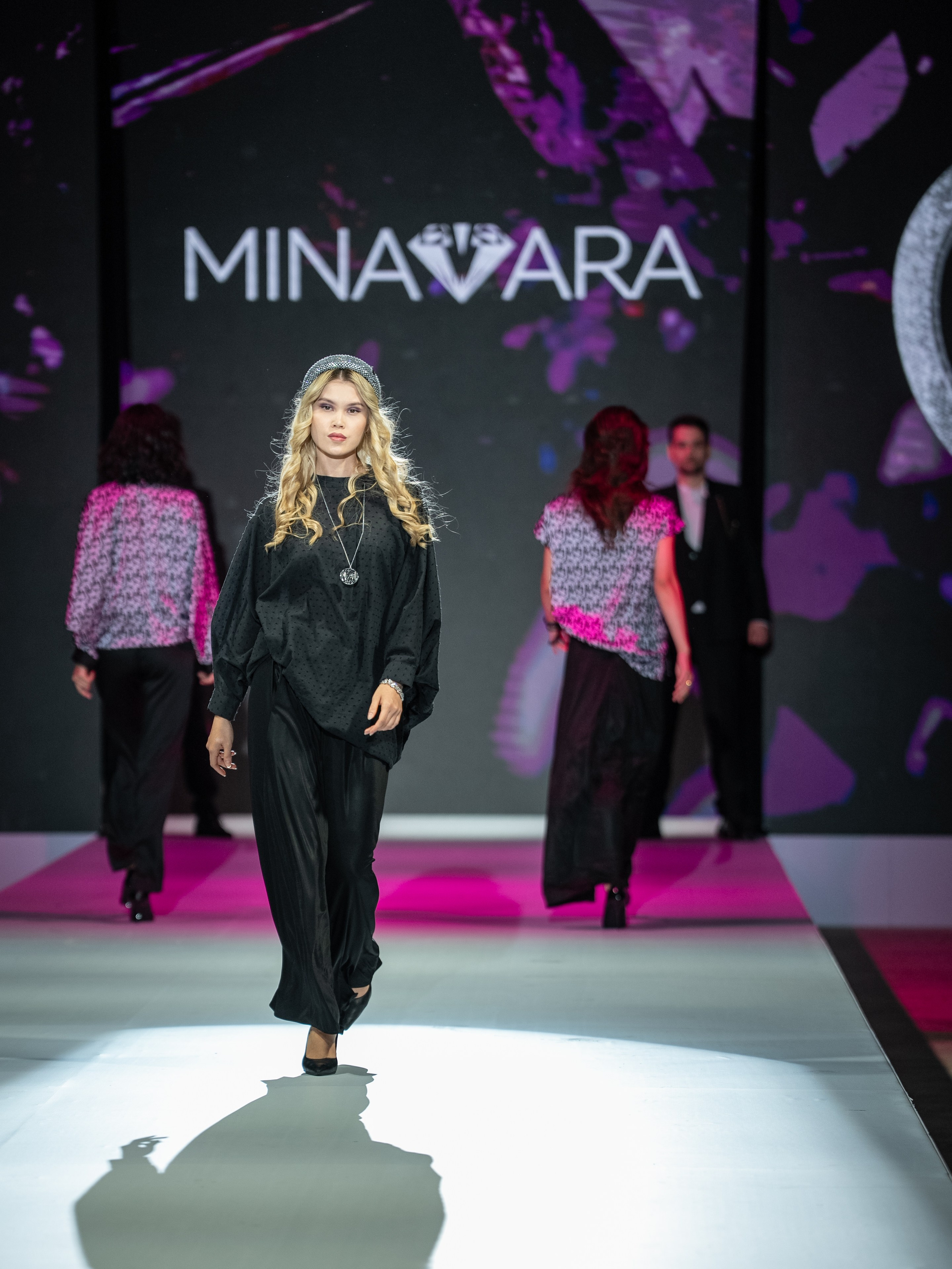 Eurasia Fashion Week Minavara. Сайт Алматинского НЮ АРТ, будуар и фэшн фотографа Дениса Карпенко