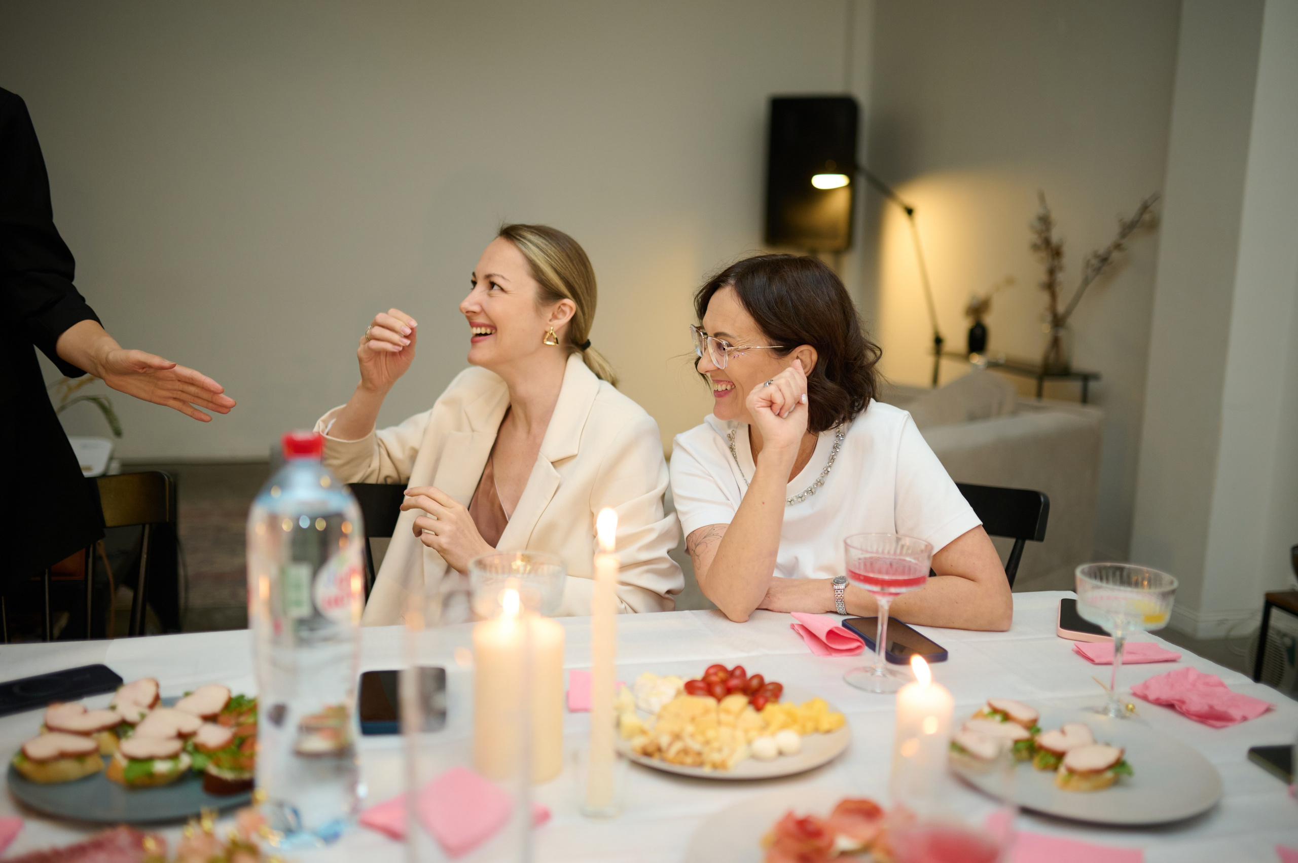 Квартирник. День рождения в Лофте. Фотограф в Санкт Петербурге Александра Вильдгрубе