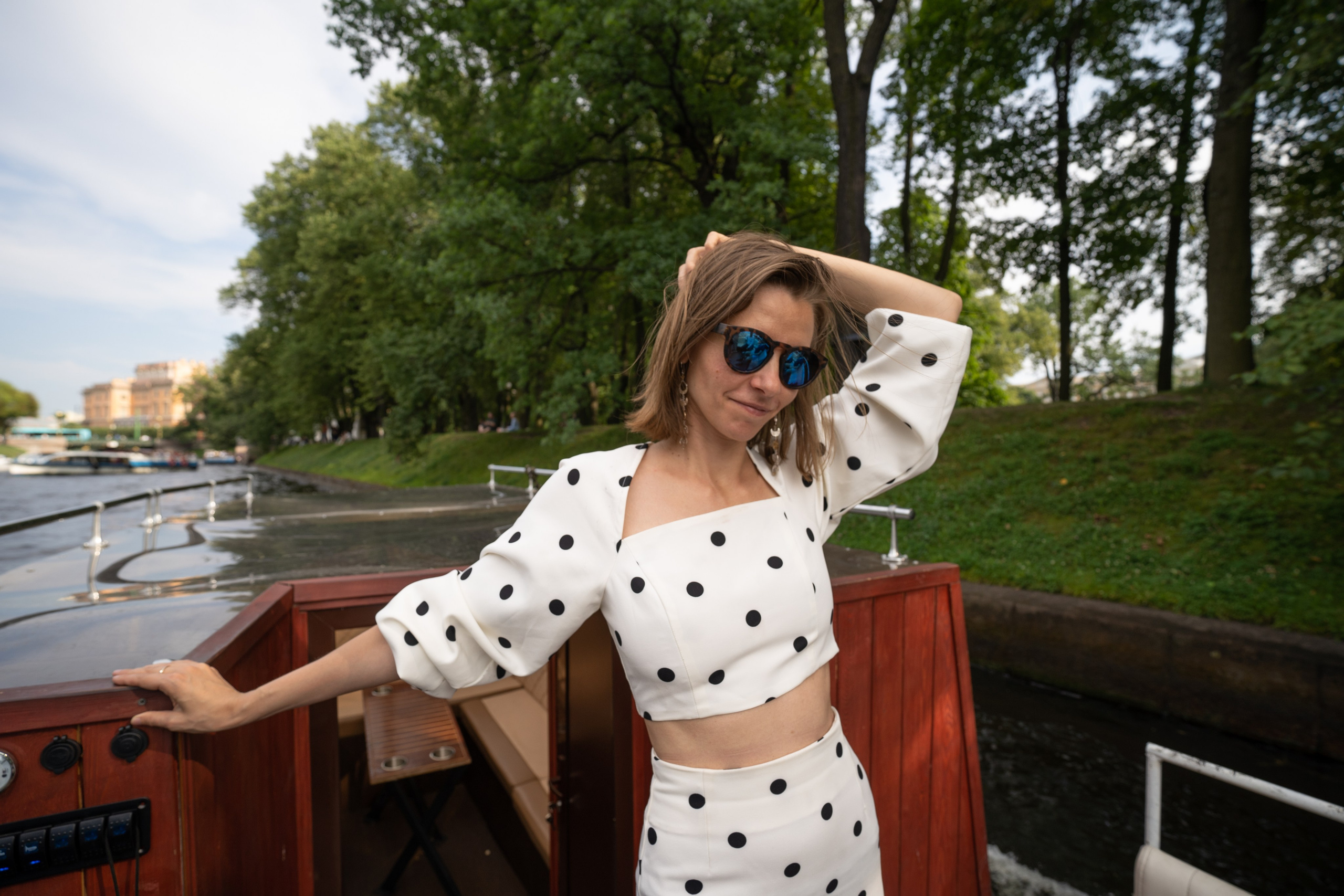 Прогулка на катере, тренинг, игры. Концертный и репортажный фотограф в Санкт-Петербурге Слава Пахомов