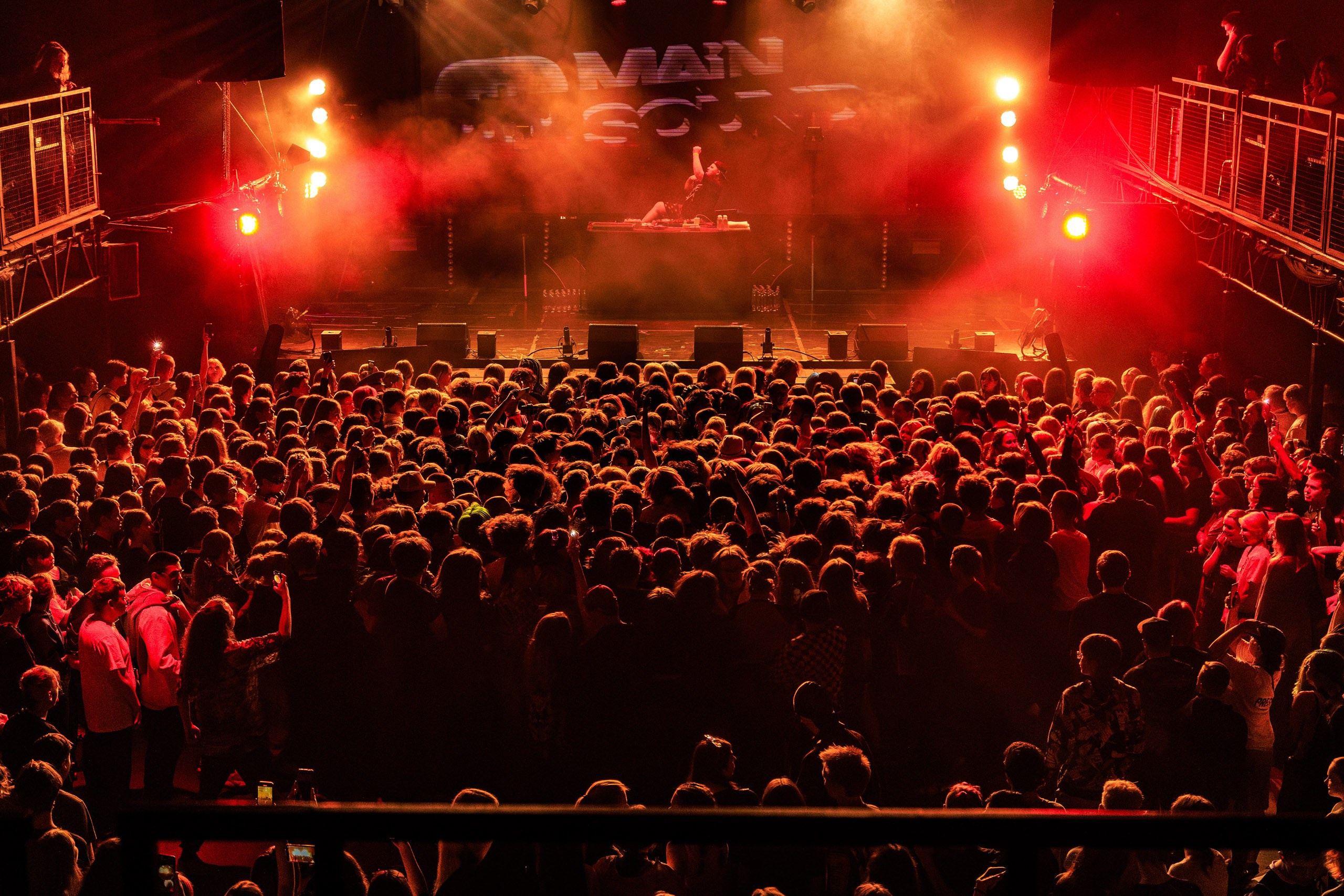 26.07.25 LIDA. Репортажный фотограф Екатеринбург | Яркий, качественный репортаж | Концерты, клубы, репортаж, праздники, корпоративы