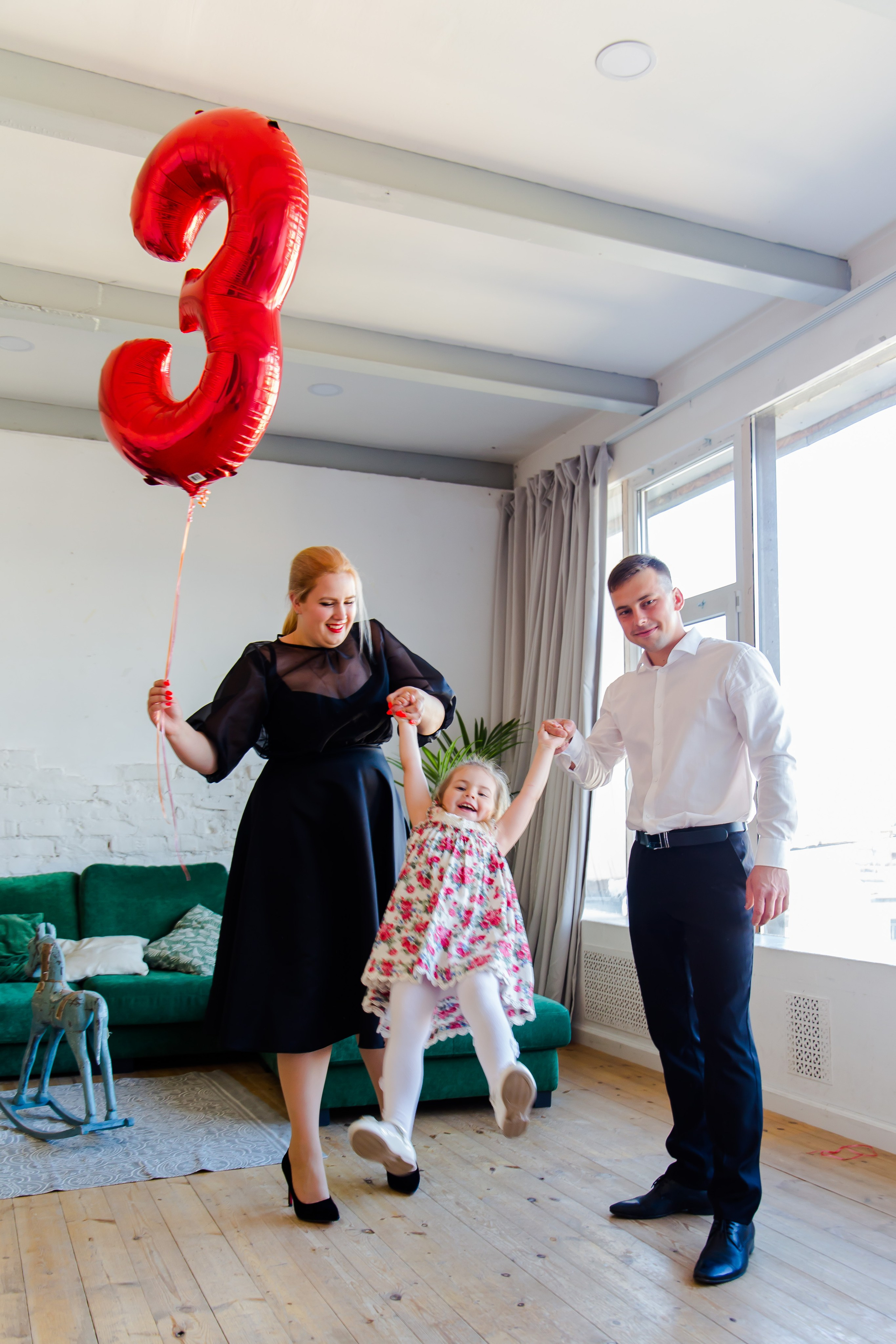 Семьи — Ульяне три годика. Свадебный и семейный фотограф в Санкт-Петербурге Макеева Наталья