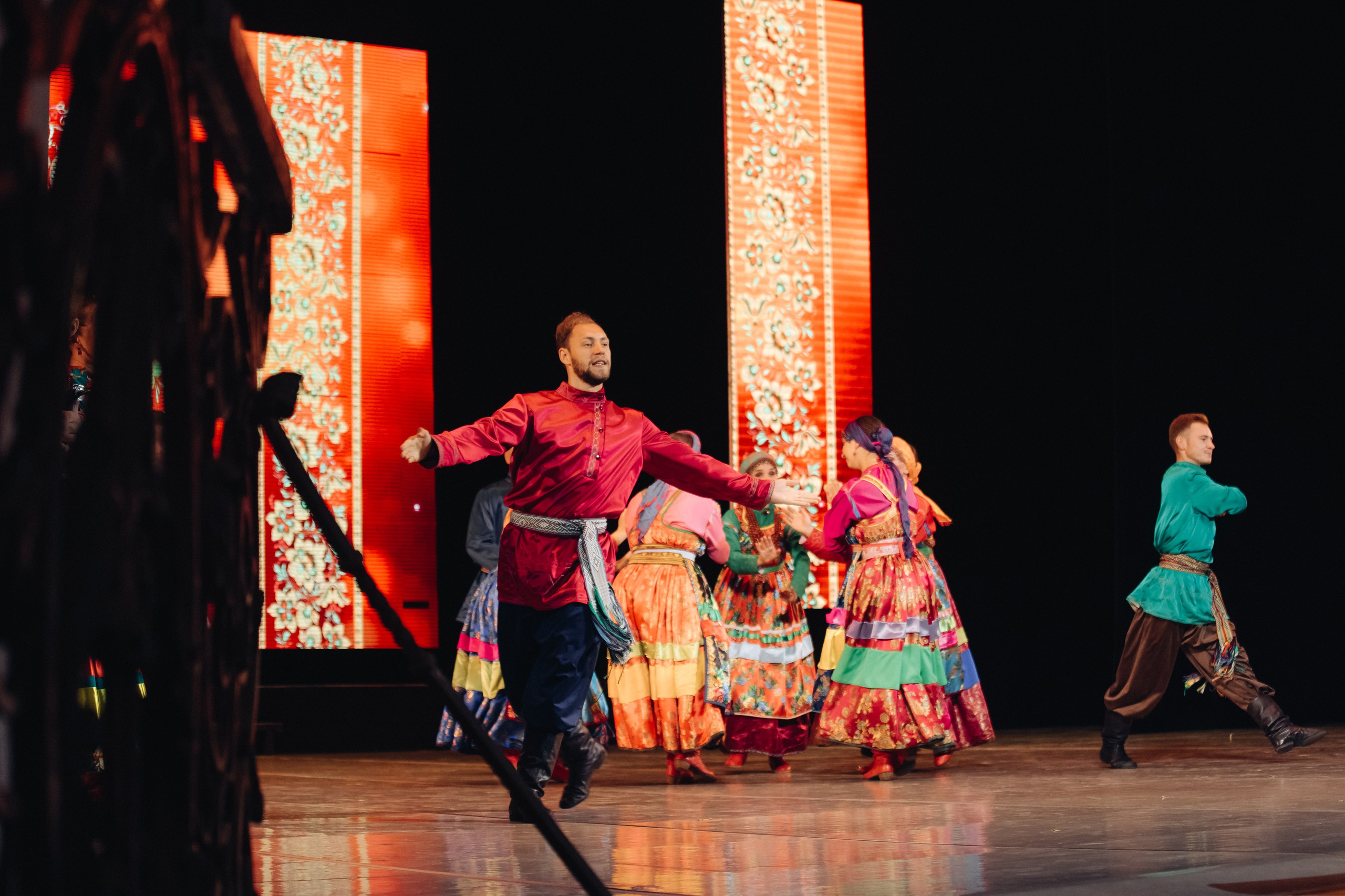 Лучший учитель родного языка и литературы 2025. Свадебный и семейный фотограф в Улан-Удэ