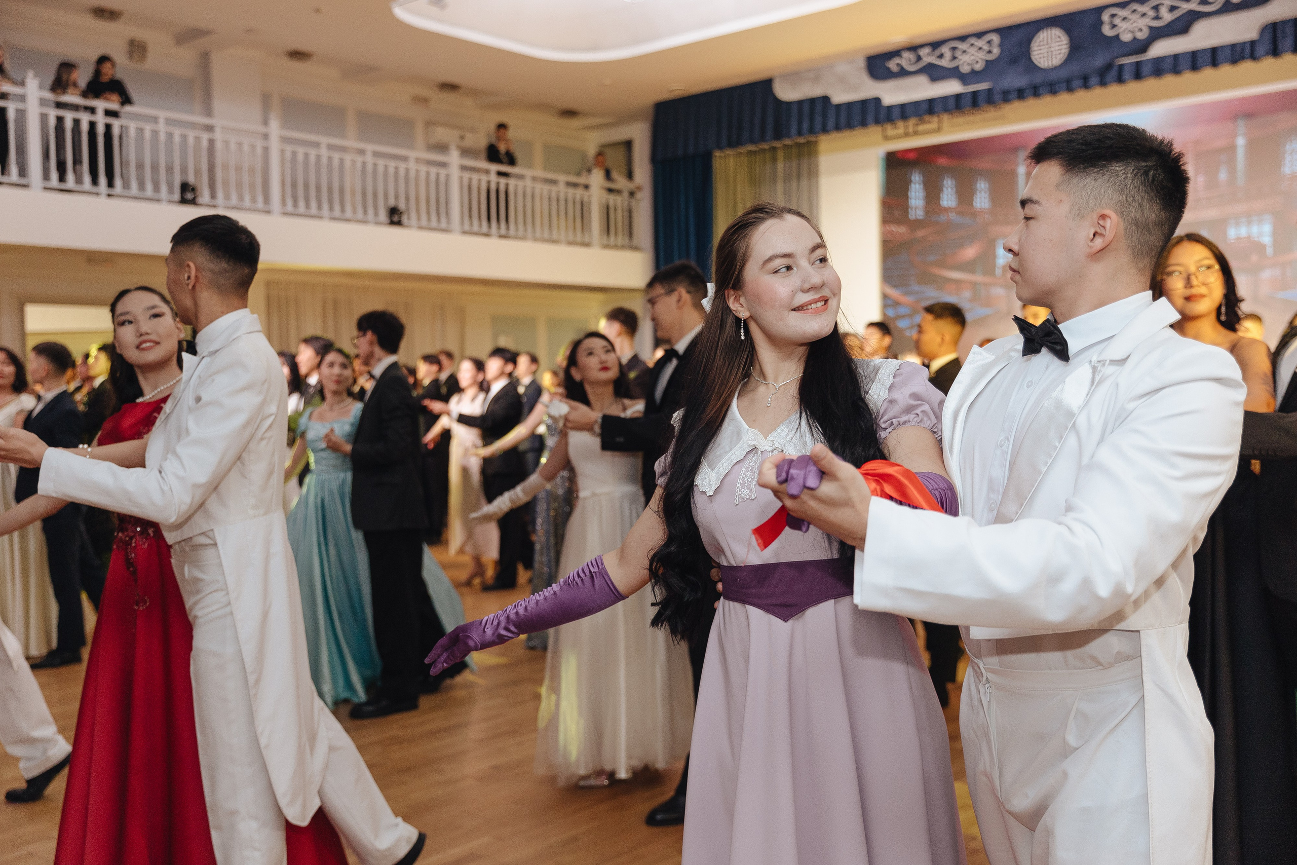 Студенческий бал. Свадебный и семейный фотограф в Улан-Удэ