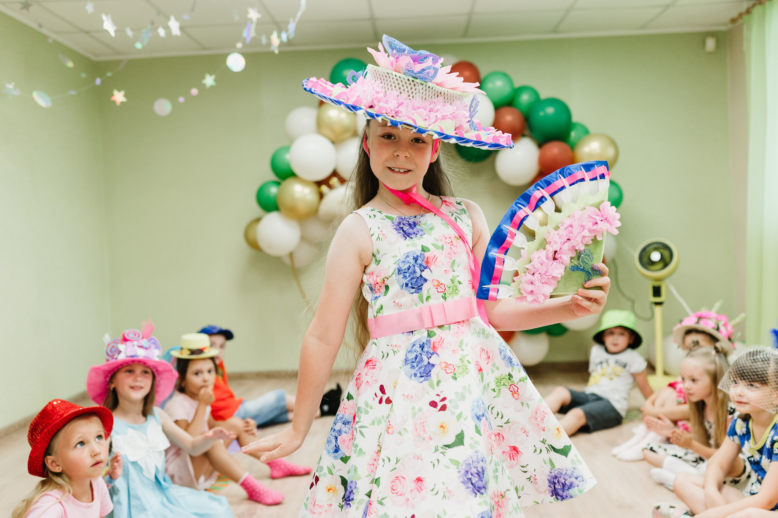 Шляпная вечеринка