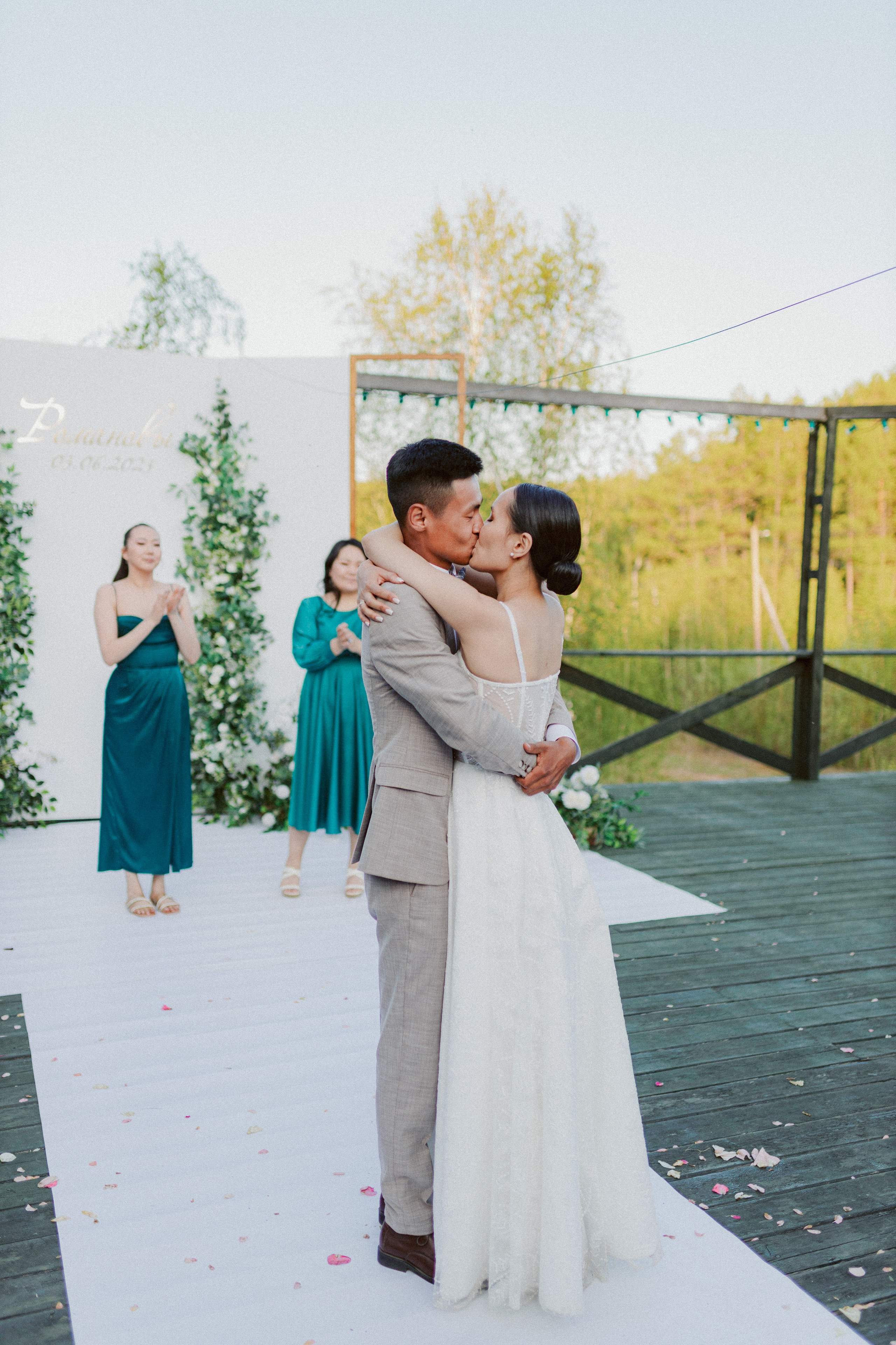 Свадьба Юлии и Андрея. Свадебный и репортажный фотограф в Якутске Владимир Бочкарев