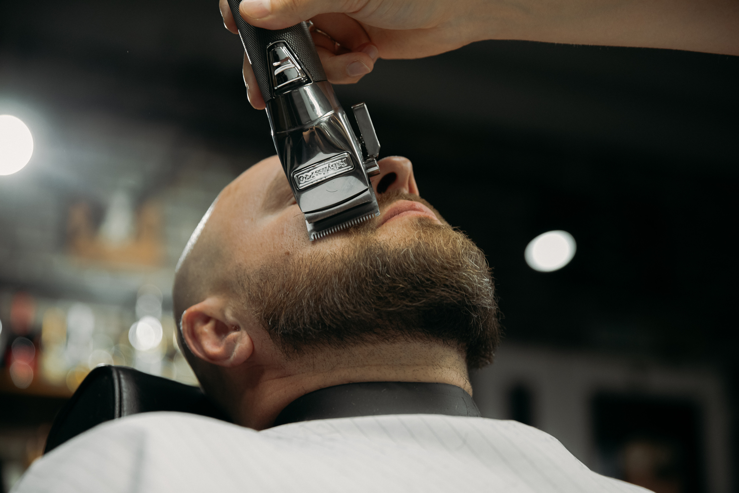 Barbershop Kudinov Brothers. Свадебный и Портретный фотограф Килин Борис