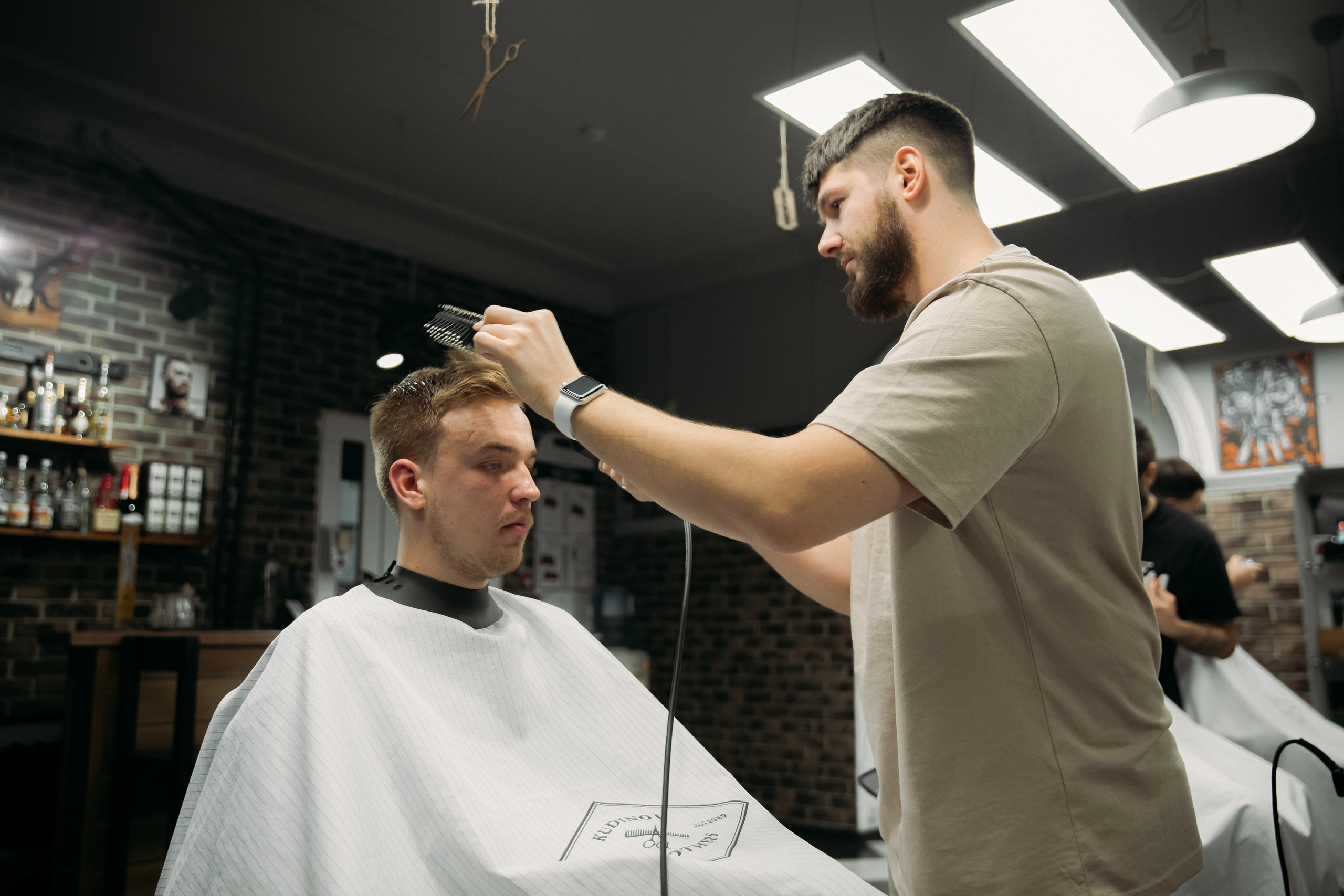 Barbershop Kudinov Brothers. Свадебный и Портретный фотограф Килин Борис