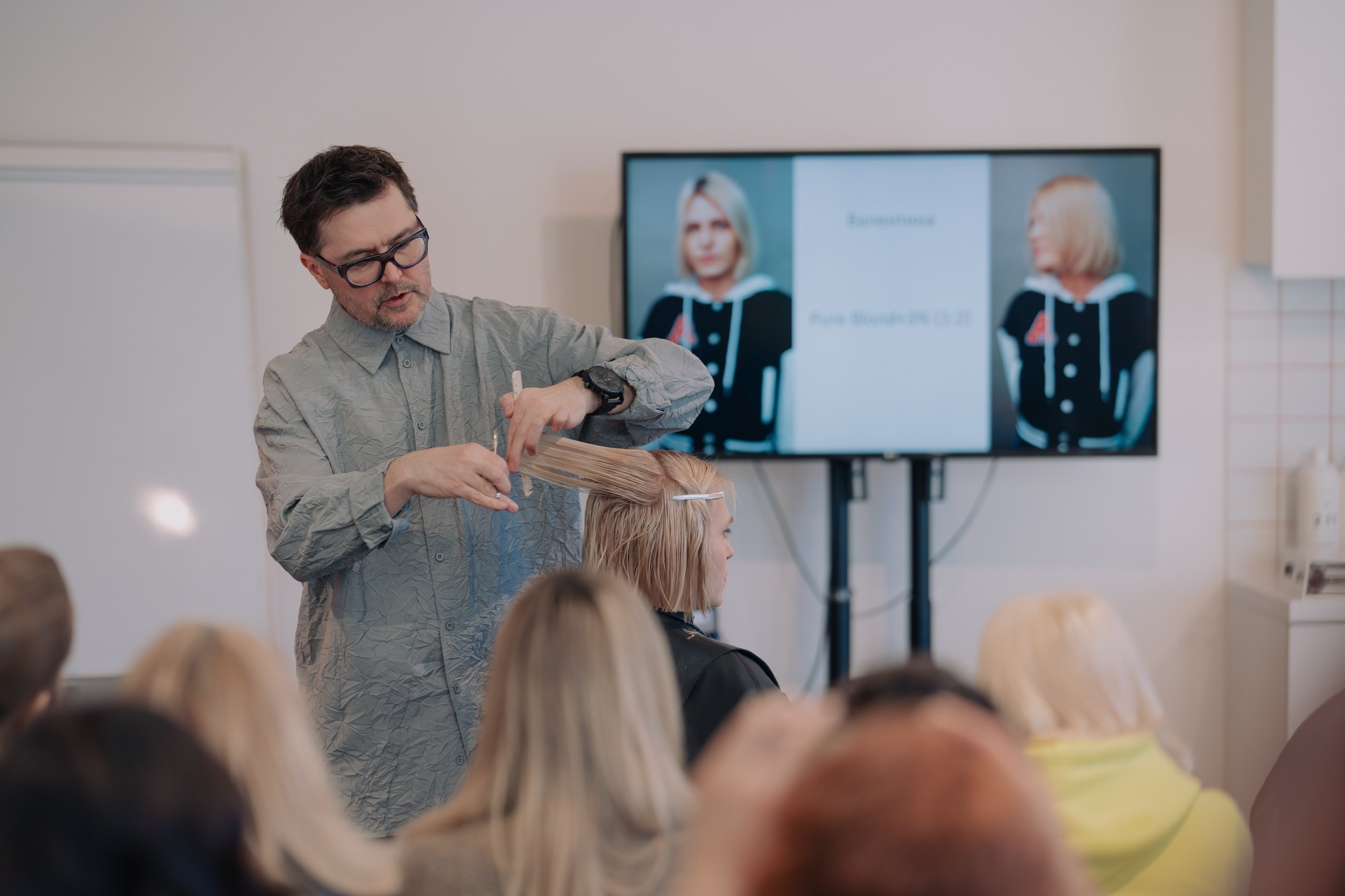 Мастер класс по стрижкам от Олега Курникова. Портретный и репортажный фотограф в Санкт-Петербурге Максим Пашков