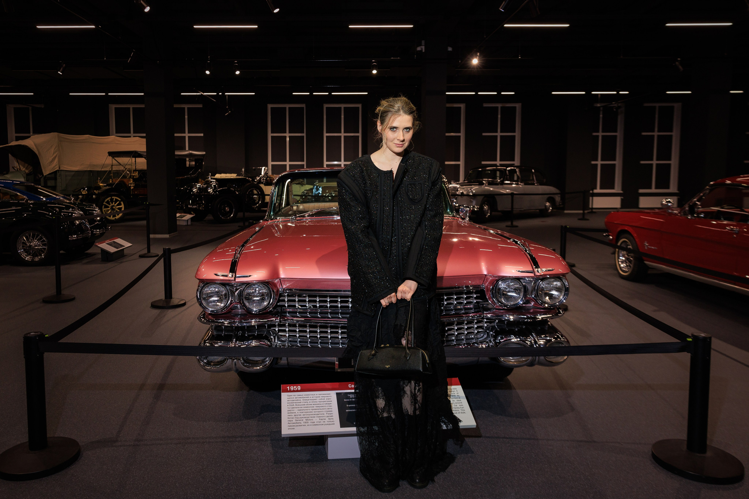 Фотограф для модного показа. Контент для бизнеса в Екатеринбурге Полдень Медиа