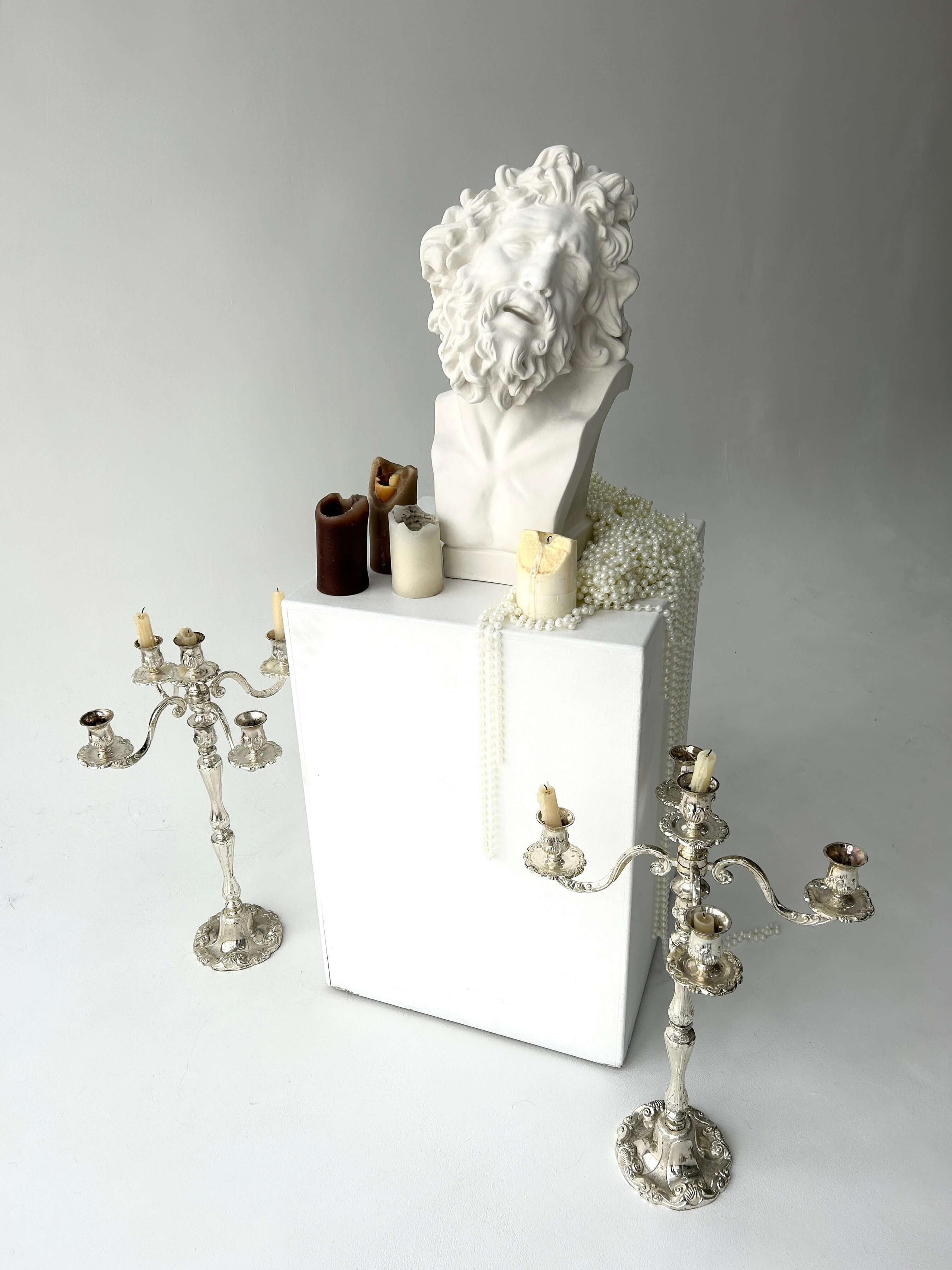 Современное оборудование в нашей студии и очень много реквизита. Фотостудия LUNA — аренда циклорамы и фотозон в Екатеринбурге