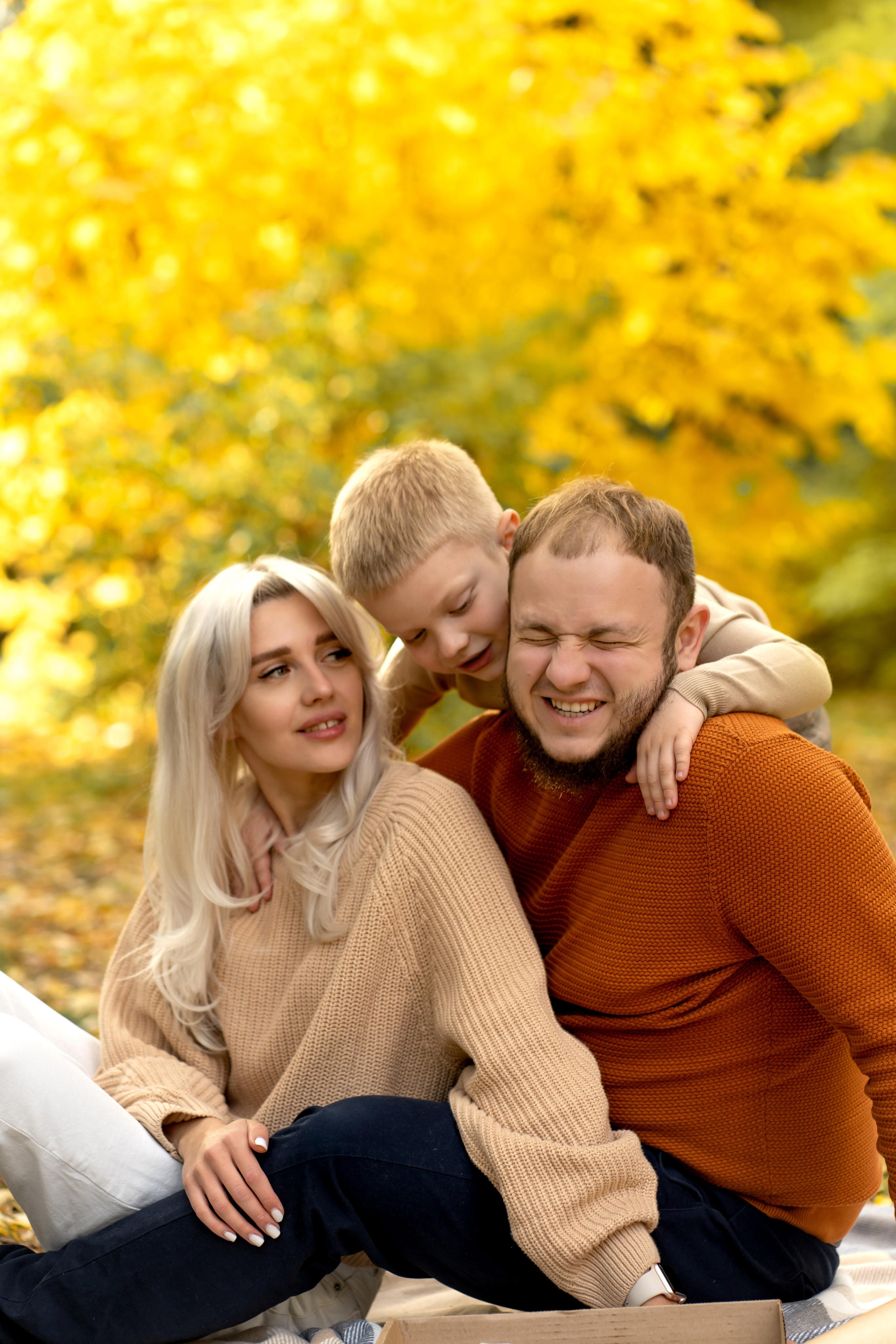 Теплый осенний день. Фотограф в Красноярске. Юлия Чаушанская