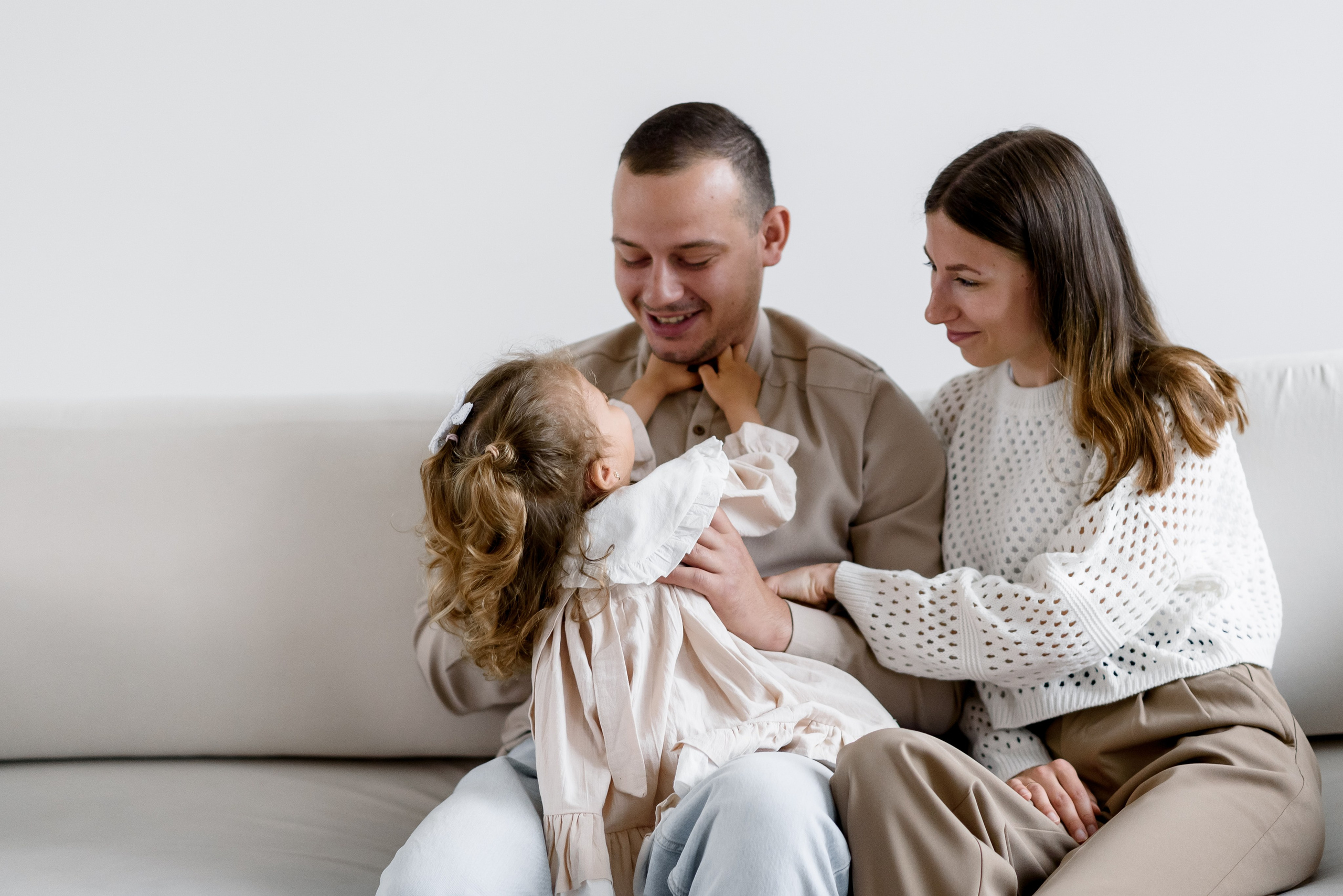 Очаровательная Ева с родителями. Свадебный и семейный фотограф в Ставрополе Роман Иванов