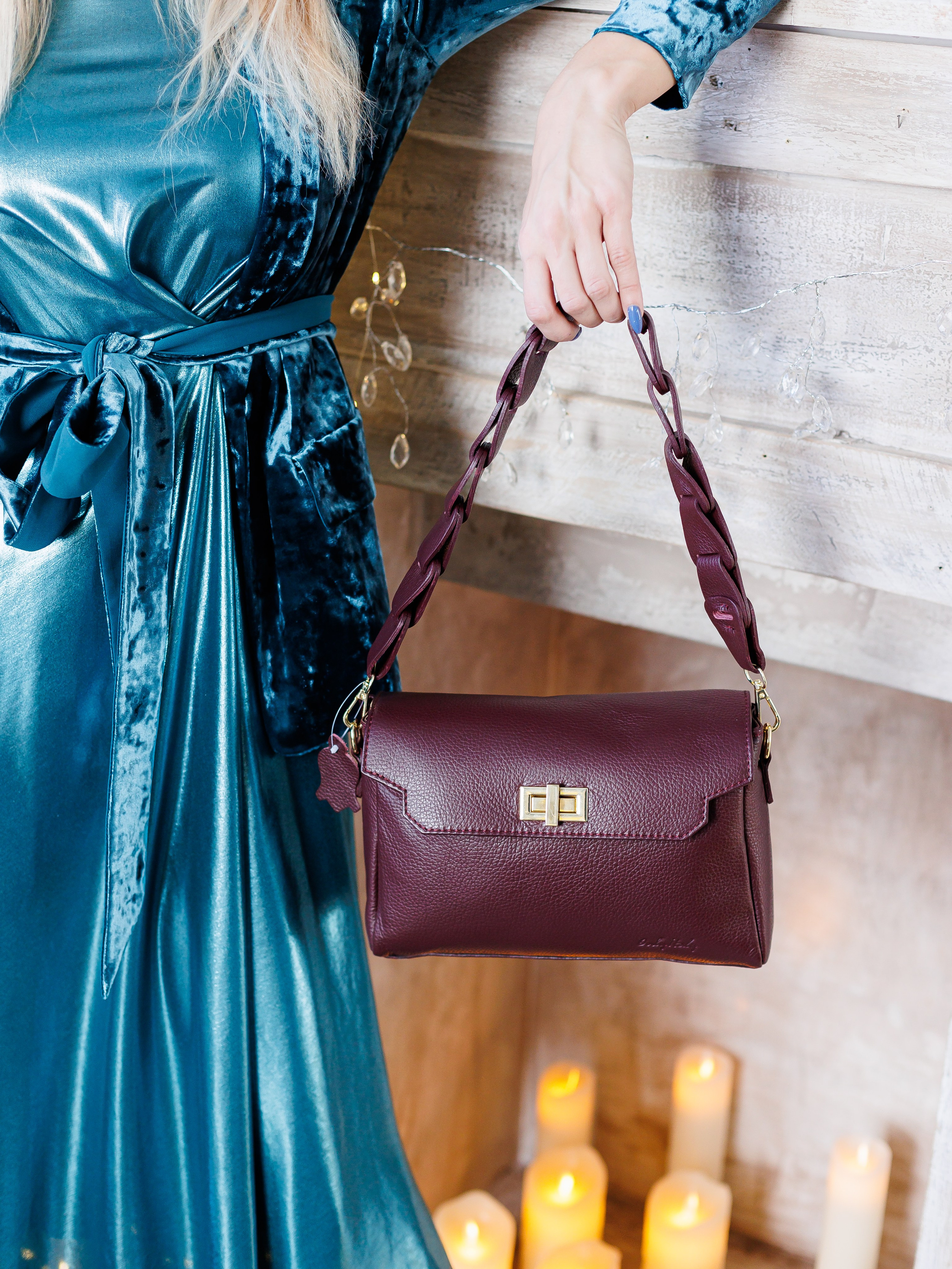 Предметная съёмка сумок для маркетплейсов. Предметный фотограф в Симферополе Антон Катунин