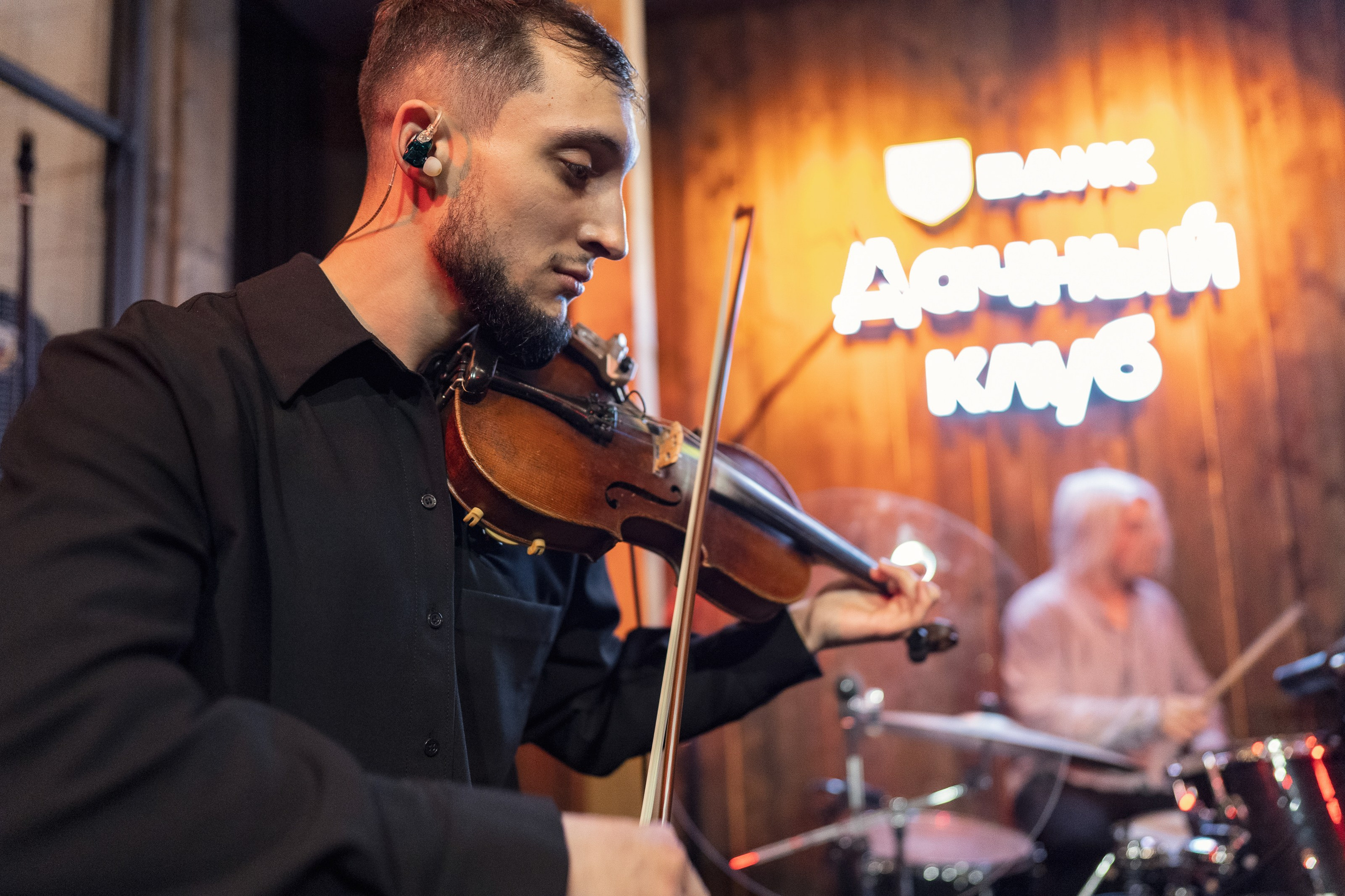 Фотографии музыкального фестиваля Дикая Мята 2025. Фотограф Николай Прокофьев модельные тесты в Москве