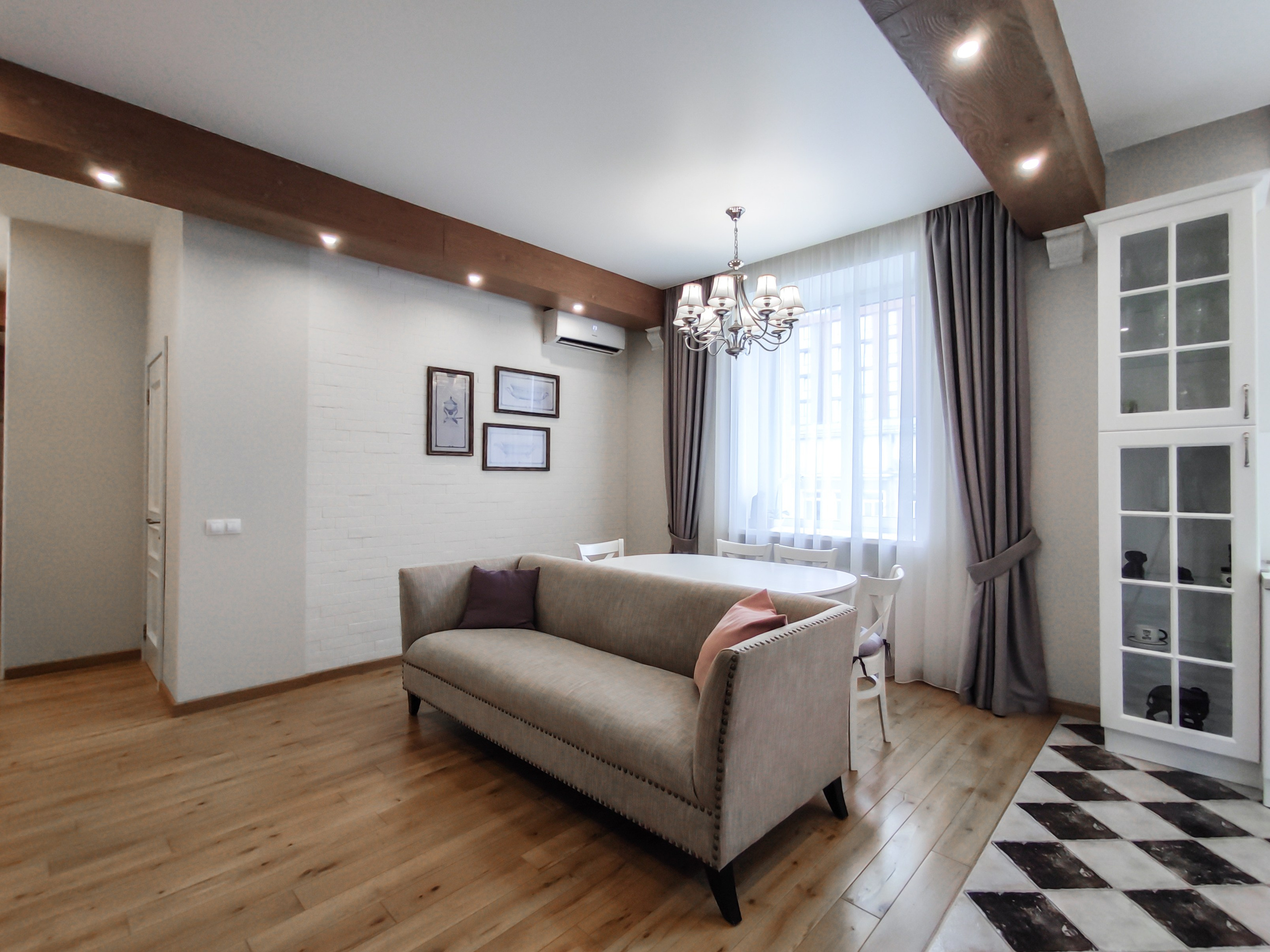 Квартира 5. Семейный фотодуэт Ирина и Николай Власьевы. Фотосессии в Новосибирске