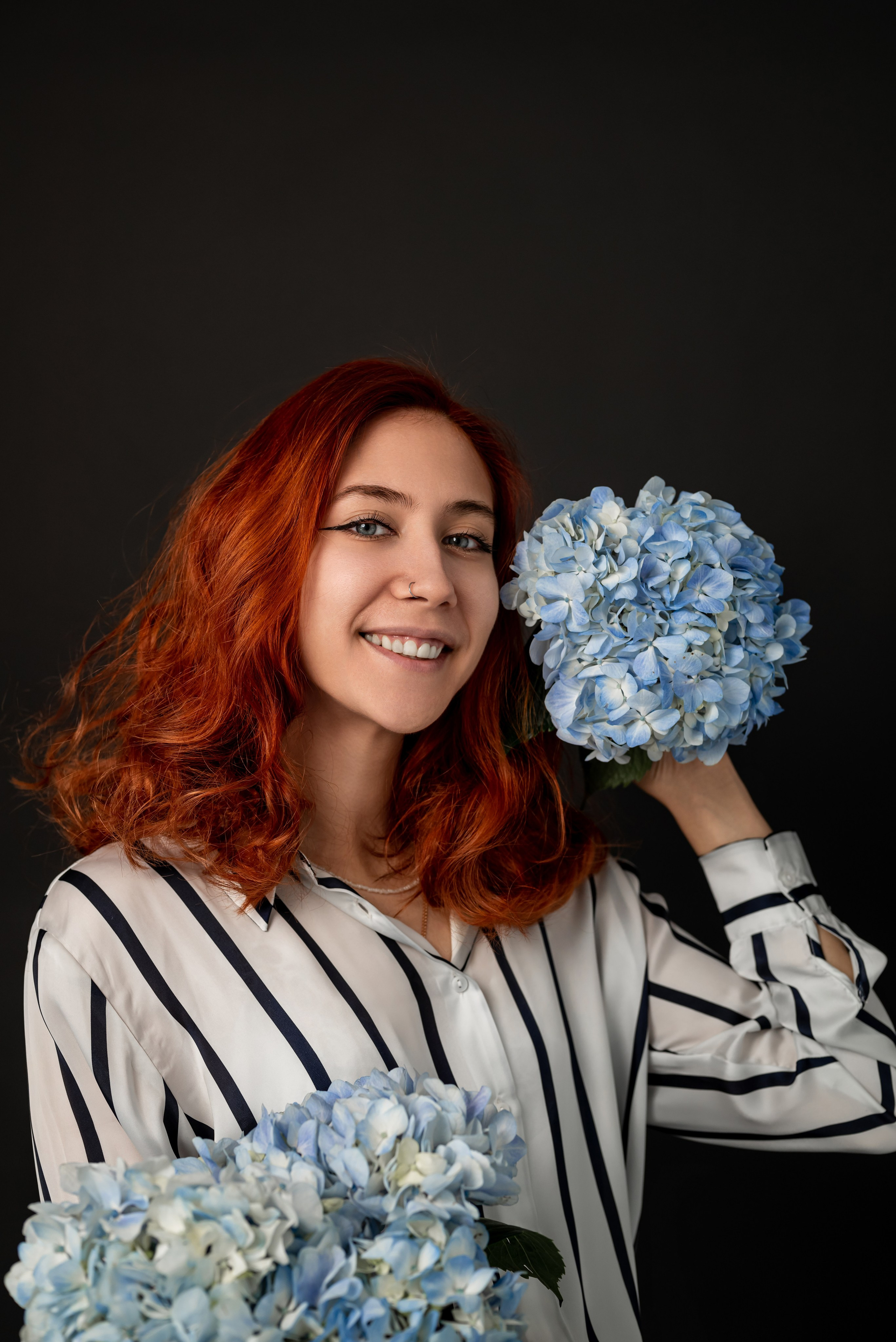 Фотопроект с голубыми гортензиями. Фотограф в городе Салават