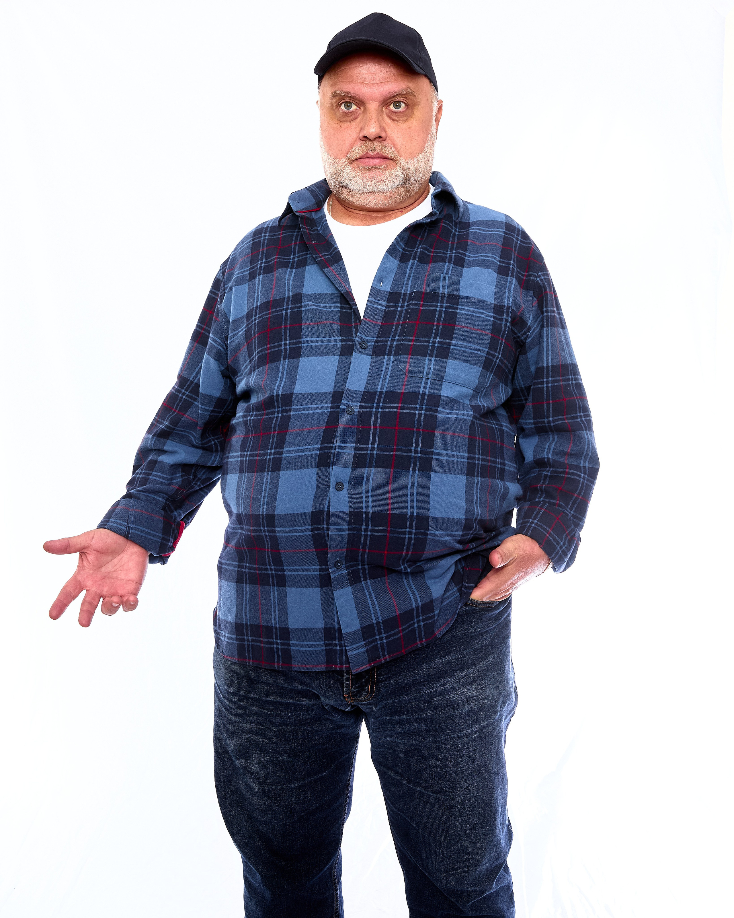 VAVADA. Святослав Лебедев | Рекламный фотограф — Коммерческая съемка, Арт-дирекшн, AI-интеграция