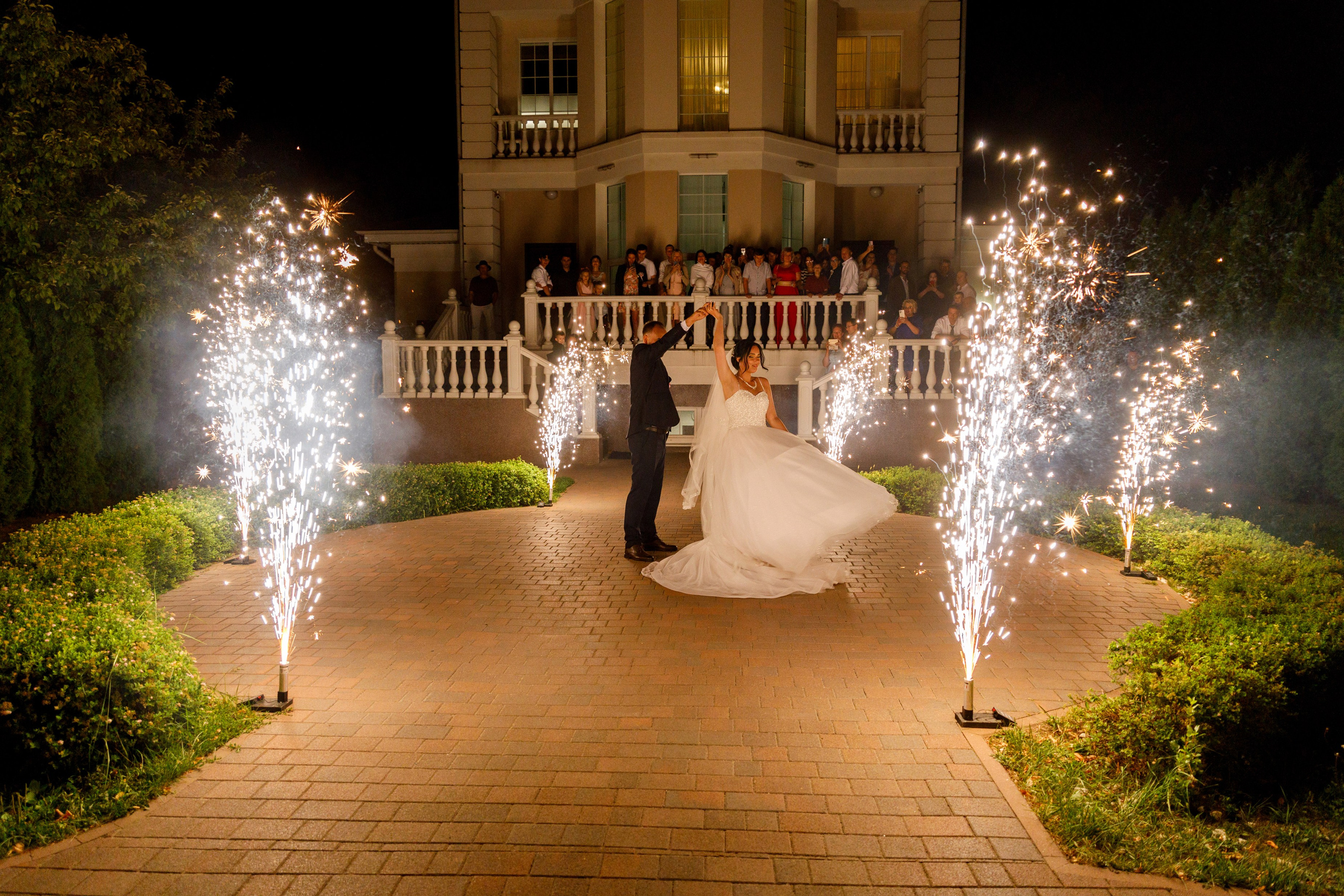 Евгений и София. Дорогой друг! Приветствую тебя на моем сайте!