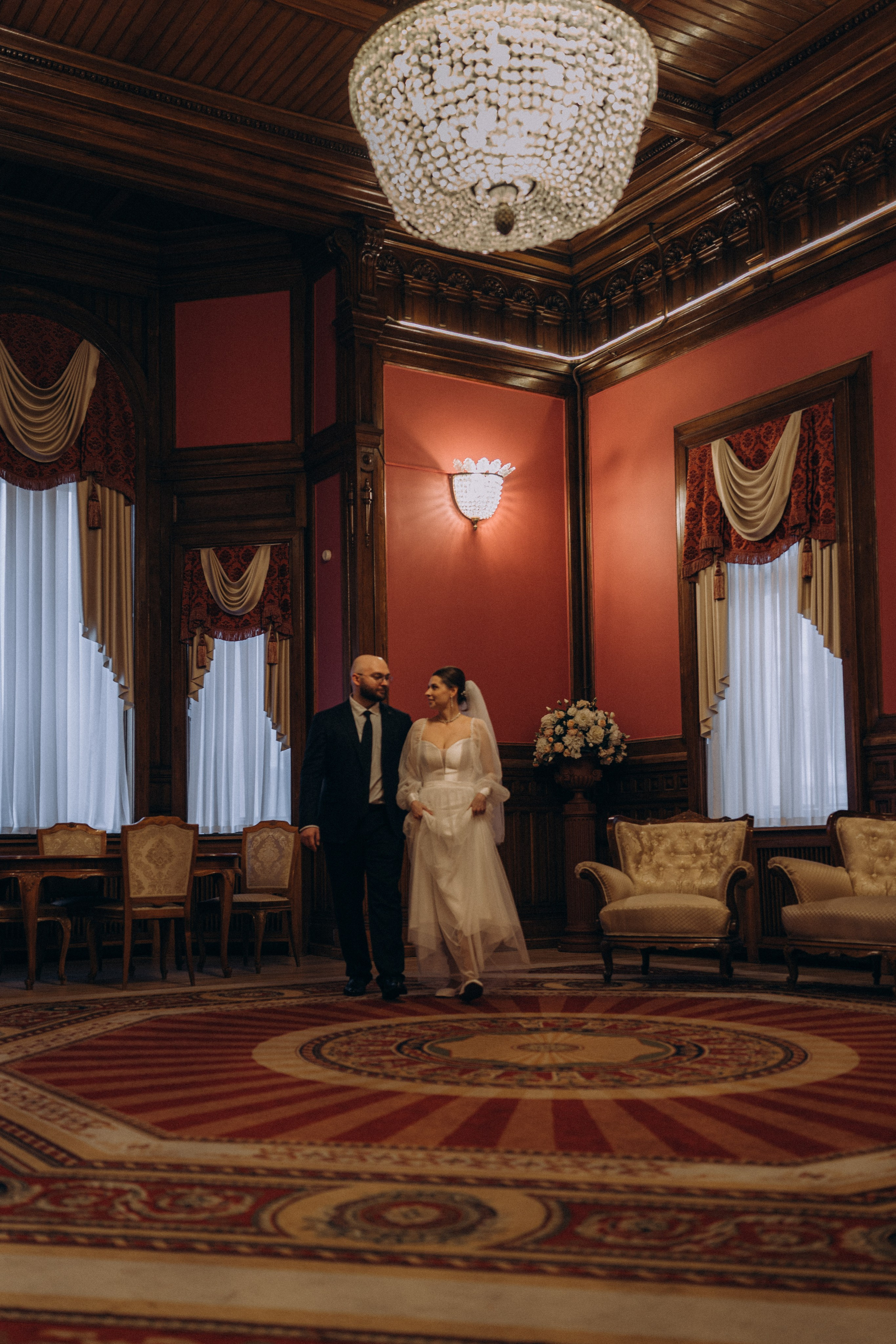 СВАДЕБНАЯ СЬЕМКА ВО ВТОРОМ ДВОРЦЕ (ДЕКАБРЬ) ТАКЖЕ СЬЕМКА В СТУДИИ НА ЧЕРНЫШЕВСКОЙ. Профессиональный фотограф, Санкт-Петербург — Виктория Богомолова