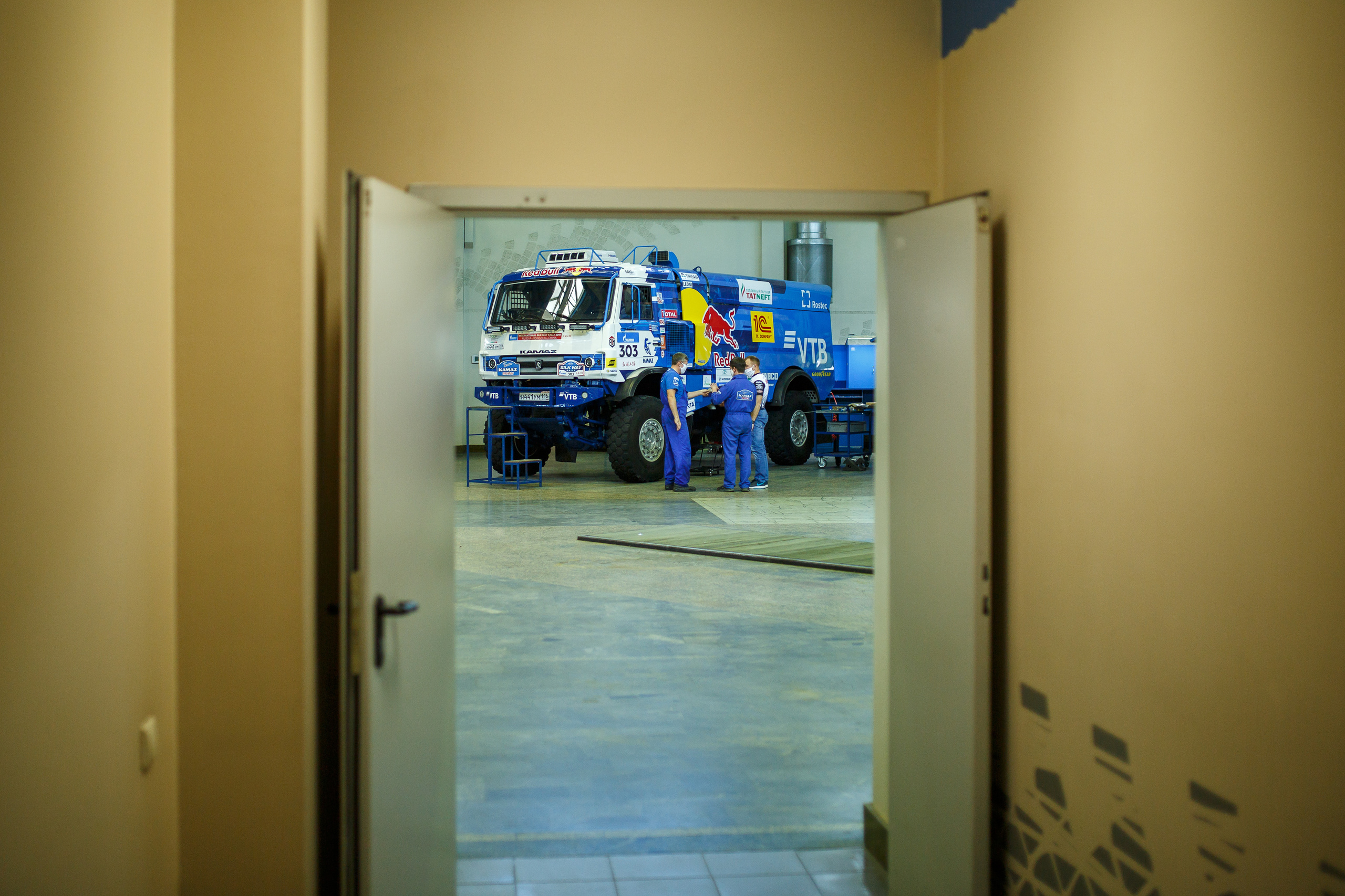 Съемка KAMAZ Master для ВТБ. Фотограф Иван Недорез