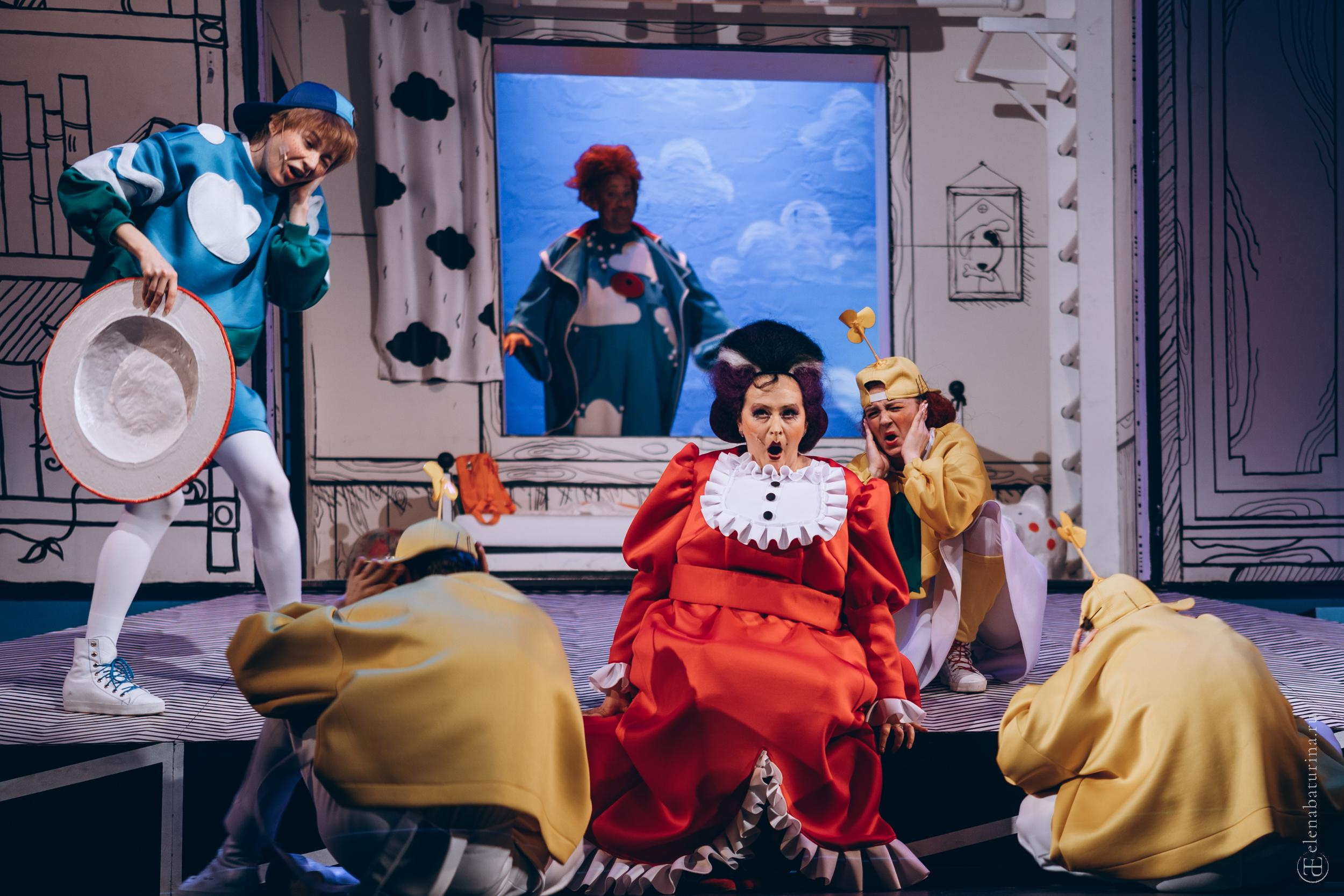 «Малыш и Карлсон». Театр Комедии им. Н. П. Акимова. Фотограф в Санкт-Петербурге Батурина Елена