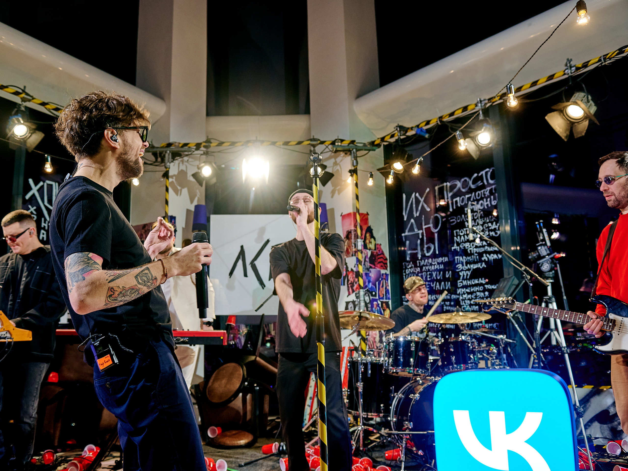 ЛСП на VK Fest 2022. Backstage. Фотографии отовсюду и обо всем