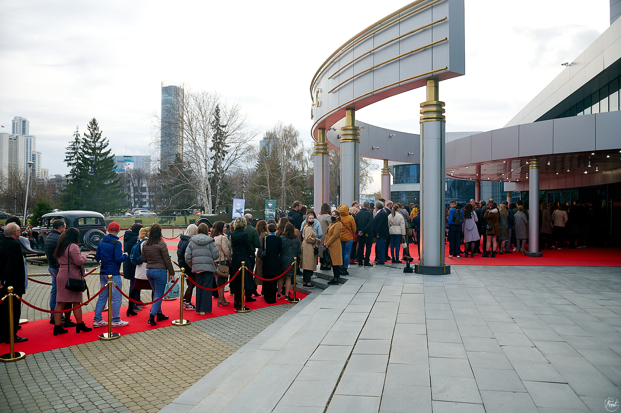 Премьера фильма «Девятаев» в Екатеринбурге. Фотографии отовсюду и обо всем
