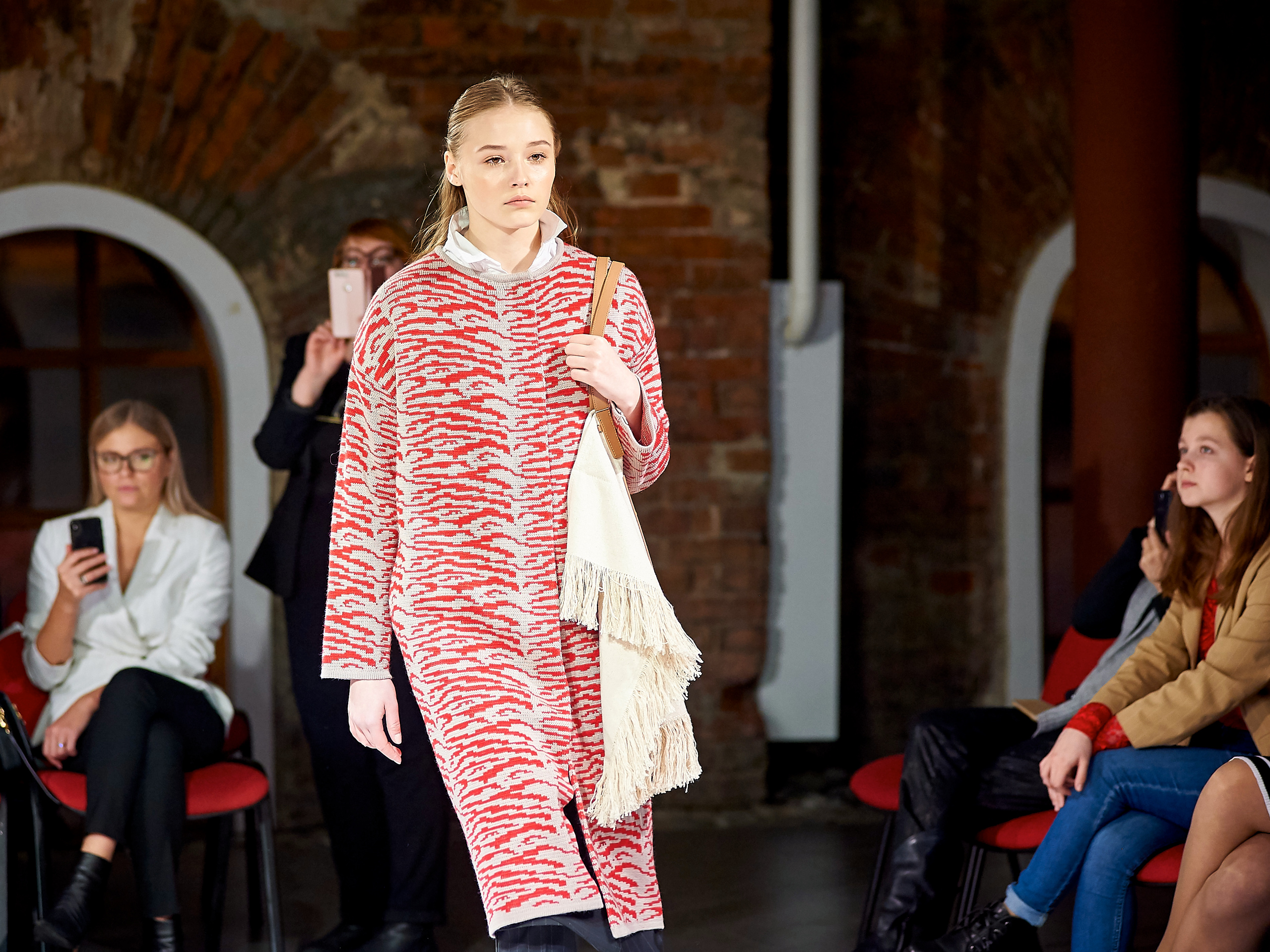 Fashion Week Ekb 2019. Фотографии отовсюду и обо всем