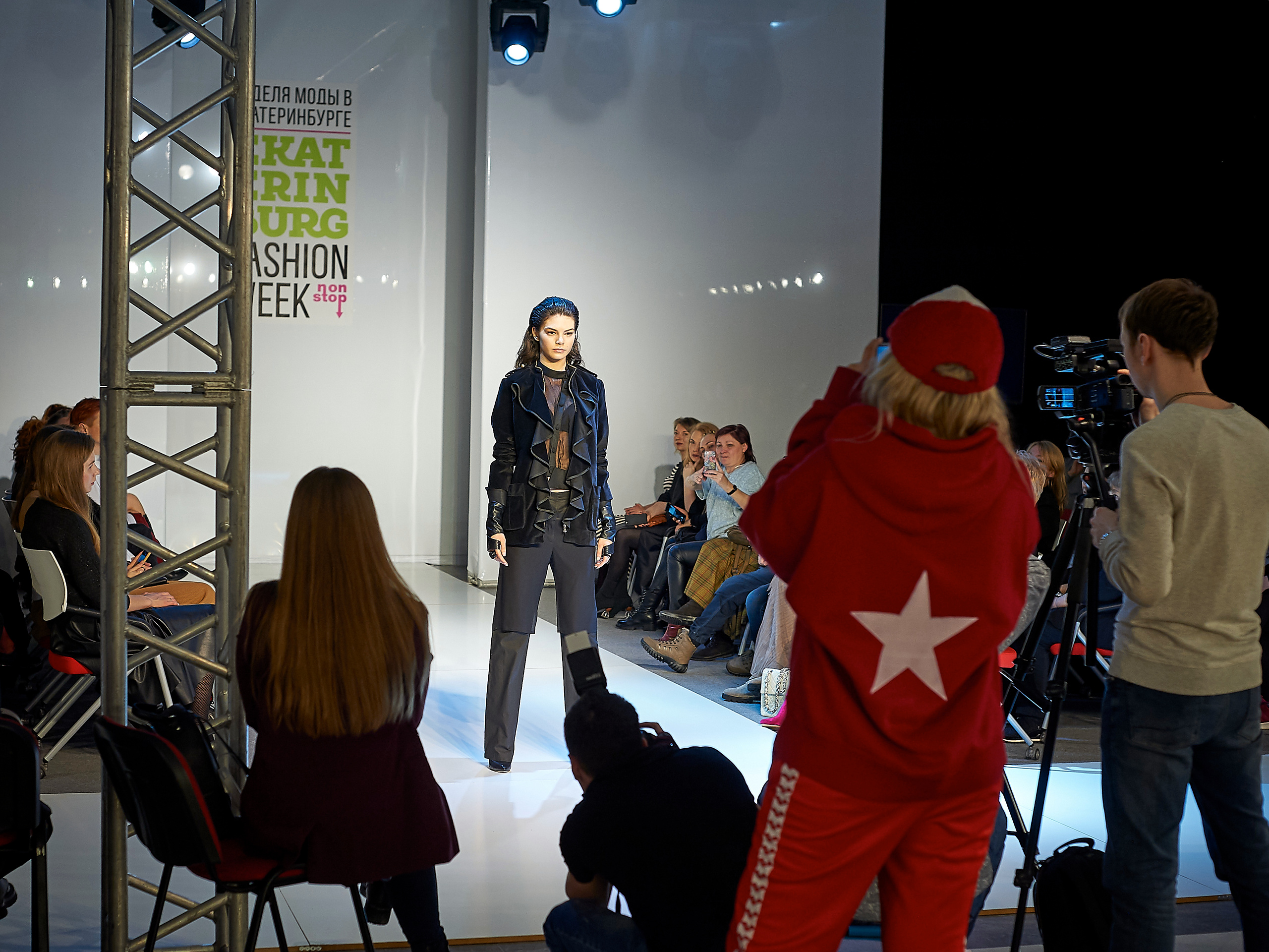 Fashion Week Ekb 2019. Фотографии отовсюду и обо всем