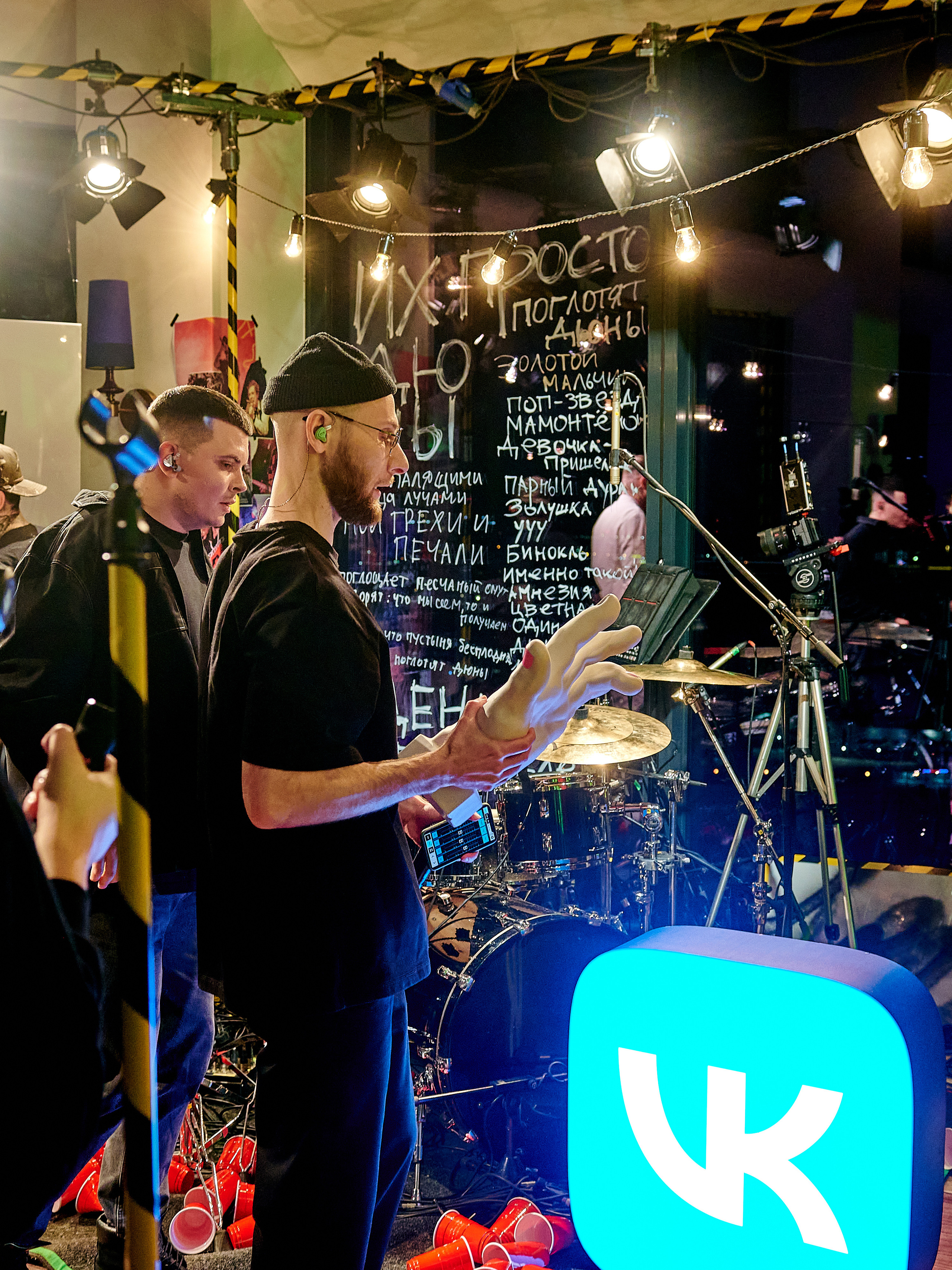 ЛСП на VK Fest 2022. Backstage. Фотографии отовсюду и обо всем