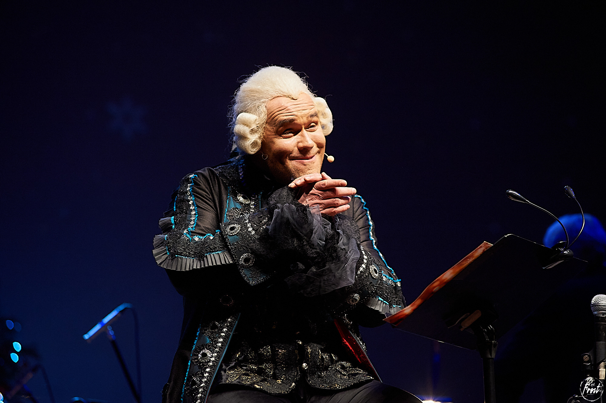 Максим Аверин. Фотографии отовсюду и обо всем