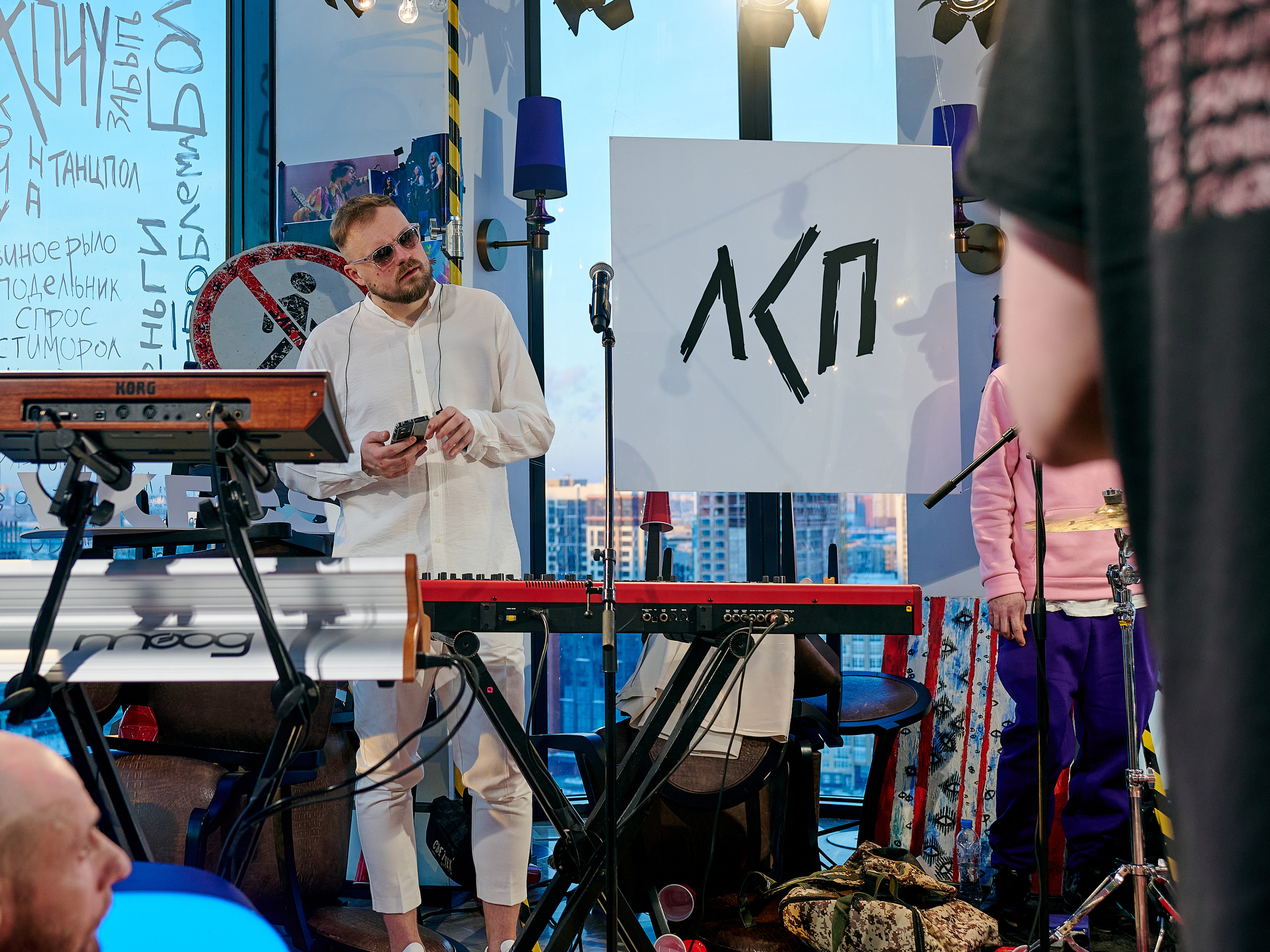 ЛСП на VK Fest 2022. Backstage. Фотографии отовсюду и обо всем