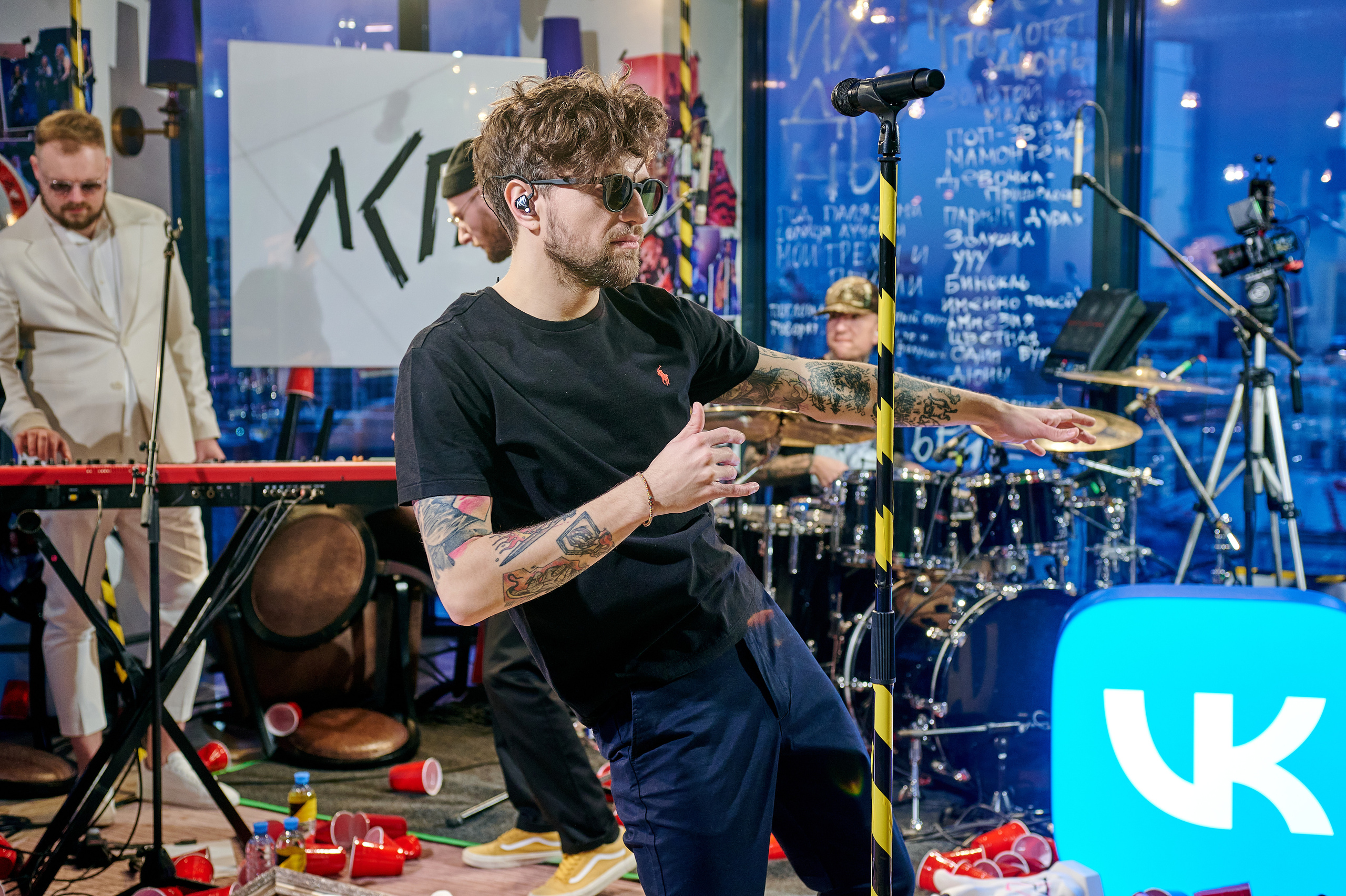 ЛСП на VK Fest 2022. Backstage. Фотографии отовсюду и обо всем