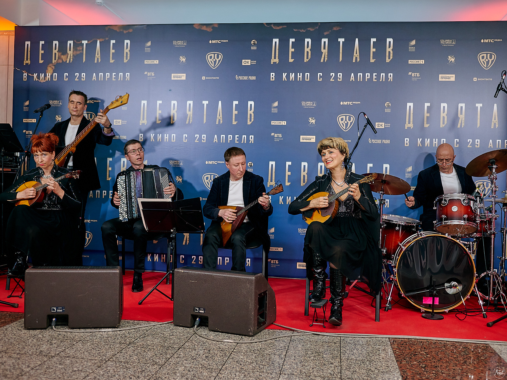 Премьера фильма «Девятаев» в Екатеринбурге. Фотографии отовсюду и обо всем