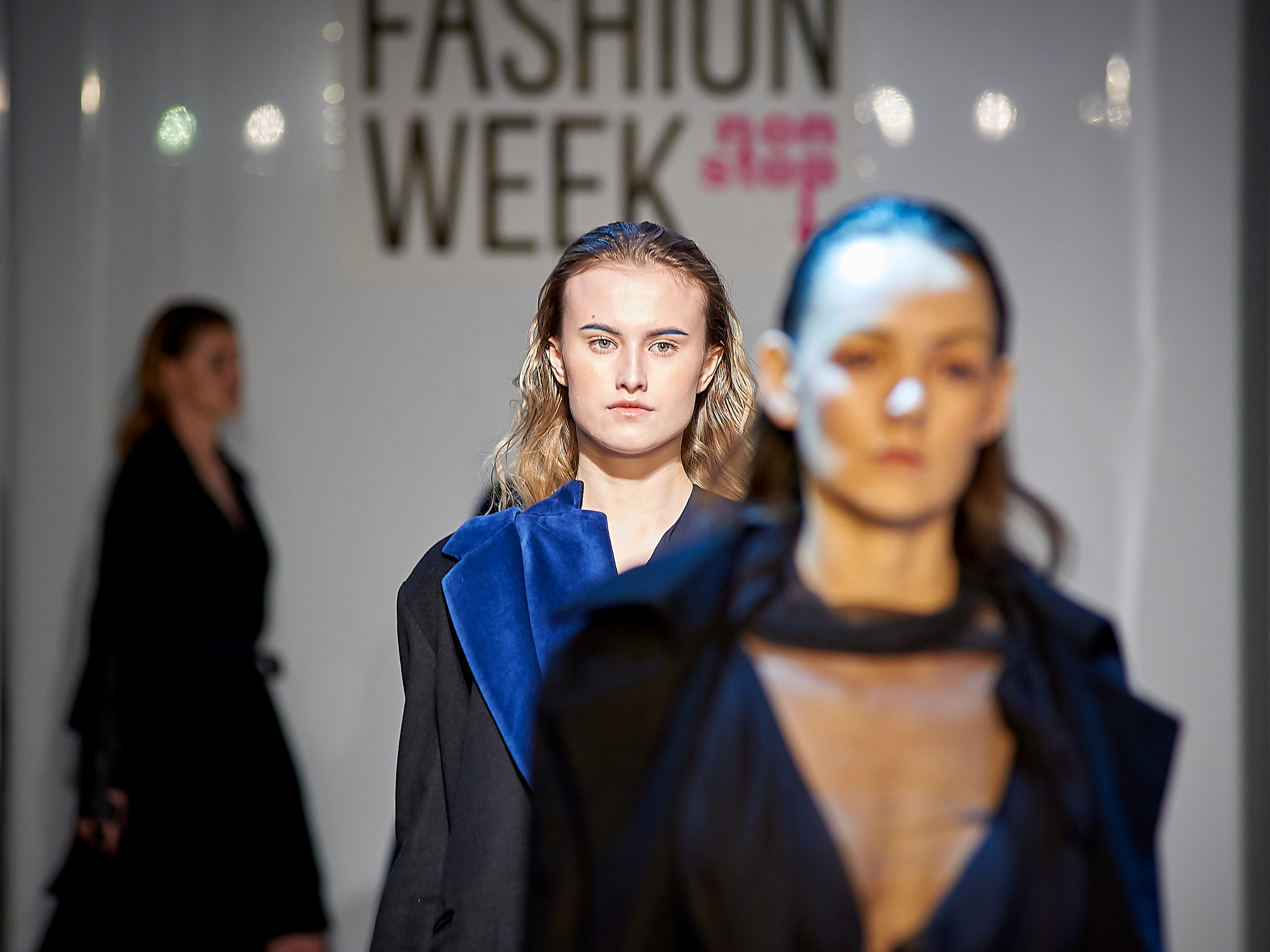 Fashion Week Ekb 2019. Фотографии отовсюду и обо всем