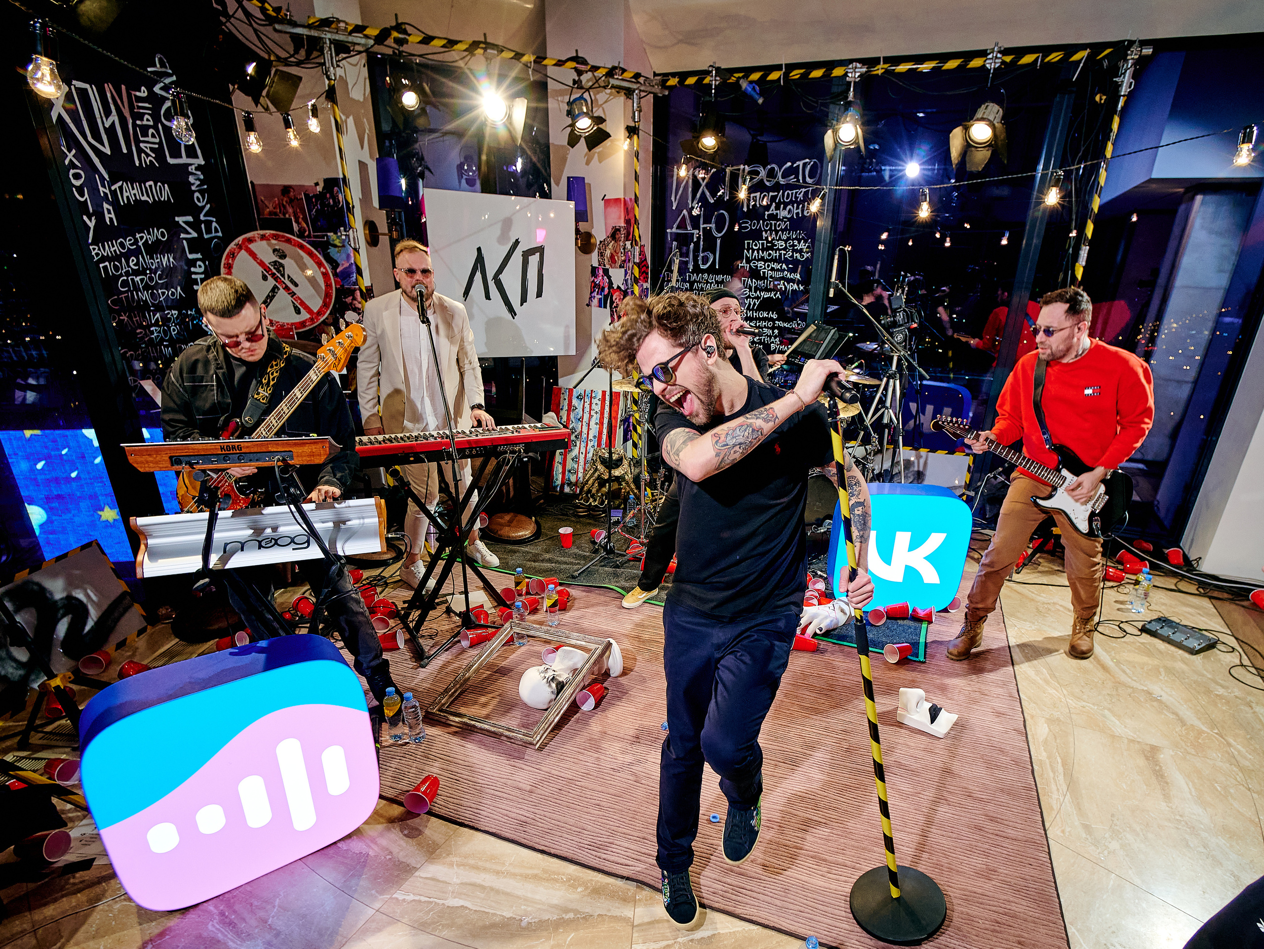 ЛСП на VK Fest 2022. Backstage. Фотографии отовсюду и обо всем