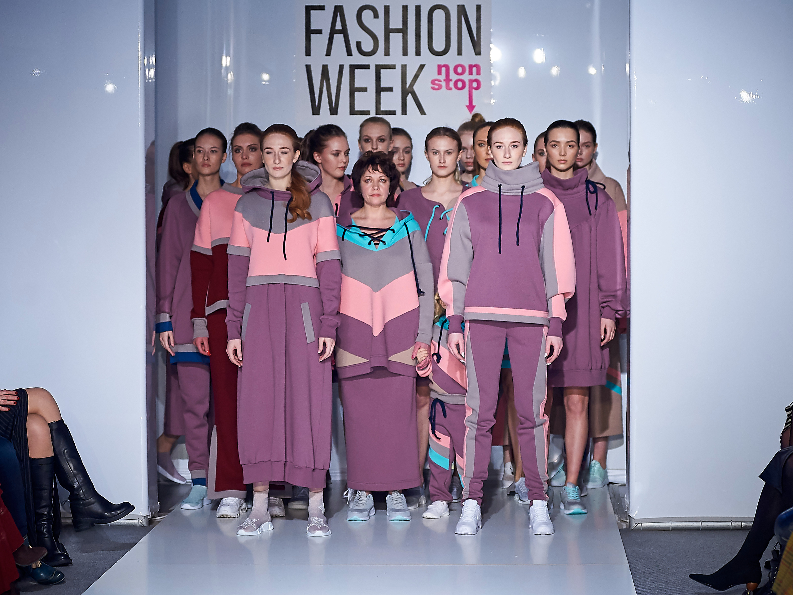 Fashion Week Ekb 2019. Фотографии отовсюду и обо всем