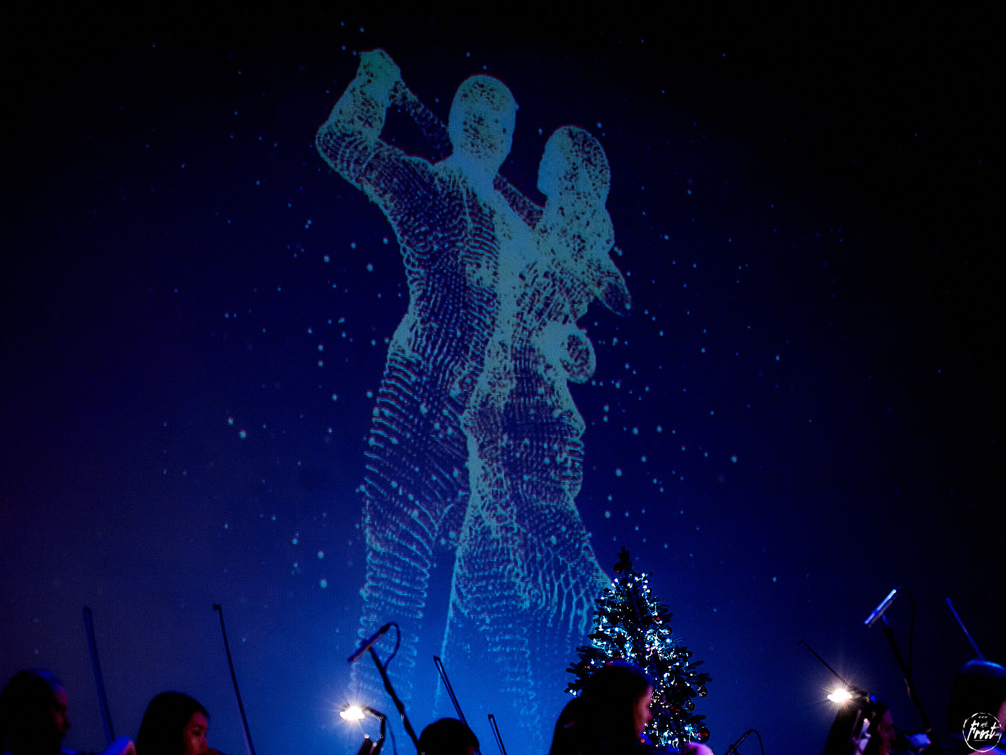 Максим Аверин. Фотографии отовсюду и обо всем