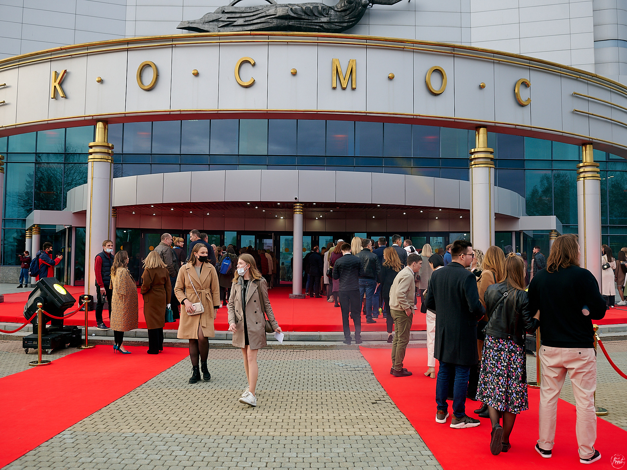 Премьера фильма «Девятаев» в Екатеринбурге. Фотографии отовсюду и обо всем